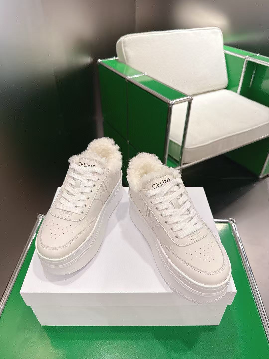 CEL1NE 高品質厚底スポーツシューズ【50％割引+送料無料】