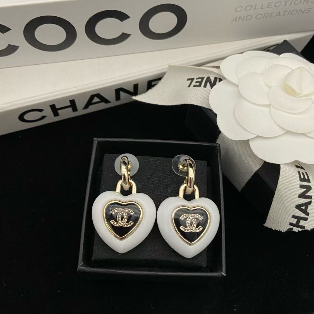 CHANE1 ハート ダブルC イヤリング + ネックレス 2点セット【50％割引+送料無料】