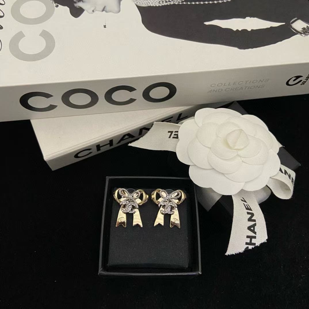 CHANE1ダブルCボウイヤリング【50％割引+送料無料】