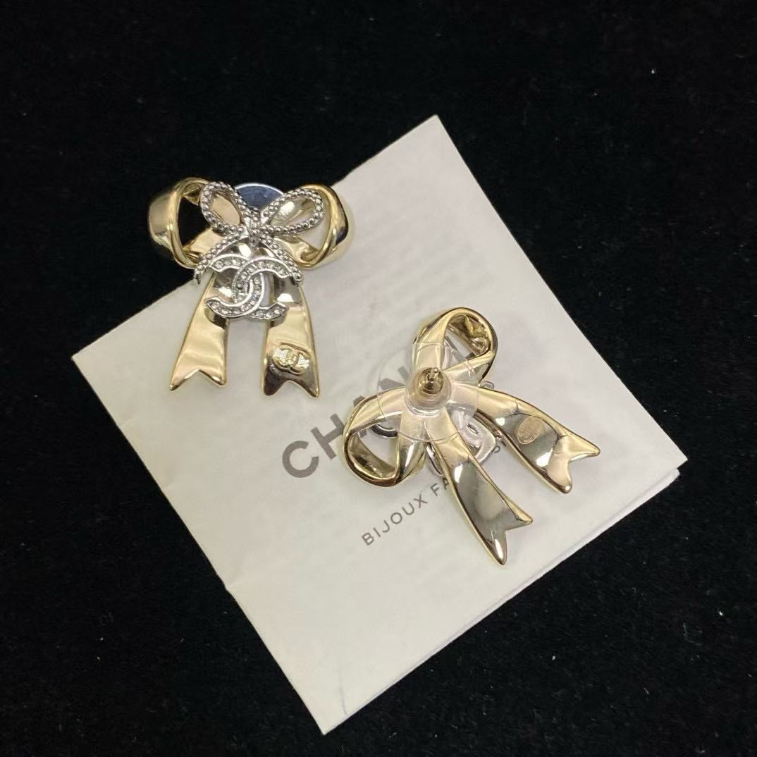 CHANE1ダブルCボウイヤリング【50％割引+送料無料】