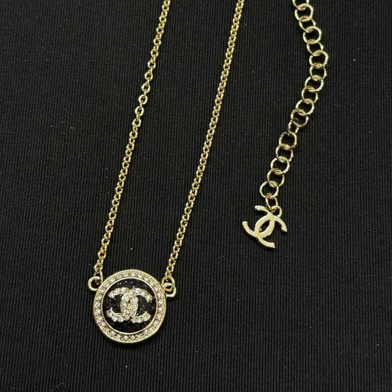 CHANE1 ダブルC ラウンドネックレス【50％割引+送料無料】