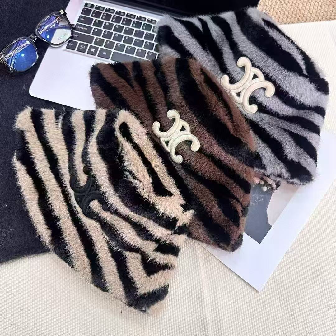 CEL1NE 凱旋門 ウール フィッシャーマンズ ハット【50％割引+送料無料】