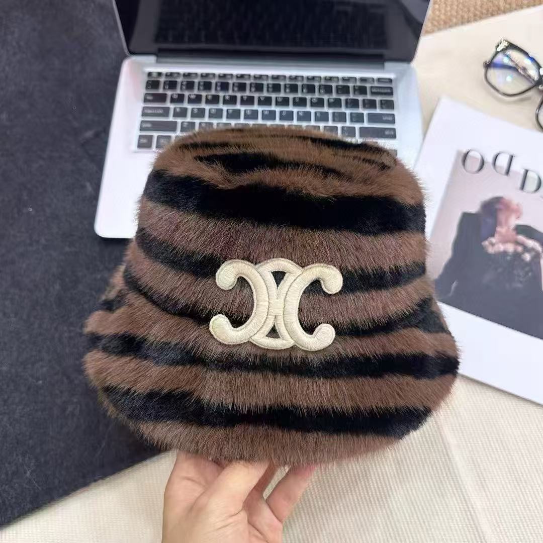 CEL1NE 凱旋門 ウール フィッシャーマンズ ハット【50％割引+送料無料】