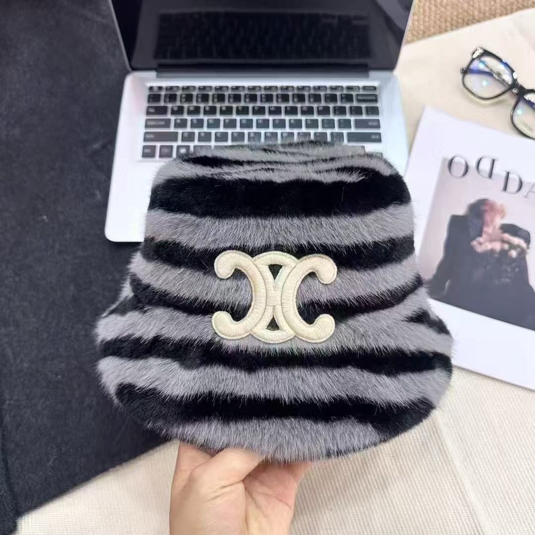 CEL1NE 凱旋門 ウール フィッシャーマンズ ハット【50％割引+送料無料】