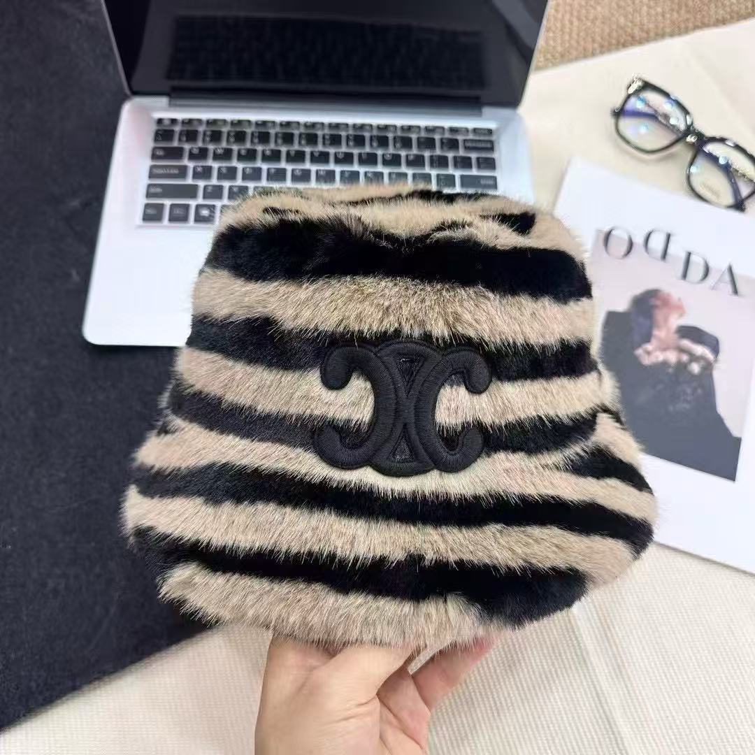 CEL1NE 凱旋門 ウール フィッシャーマンズ ハット【50％割引+送料無料】