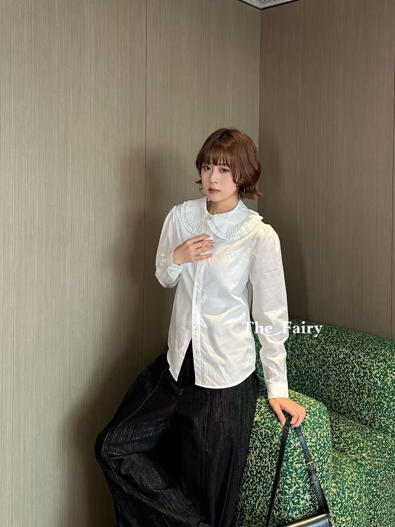 CEL1NE プリーツカラーシャツ【50％割引+送料無料】