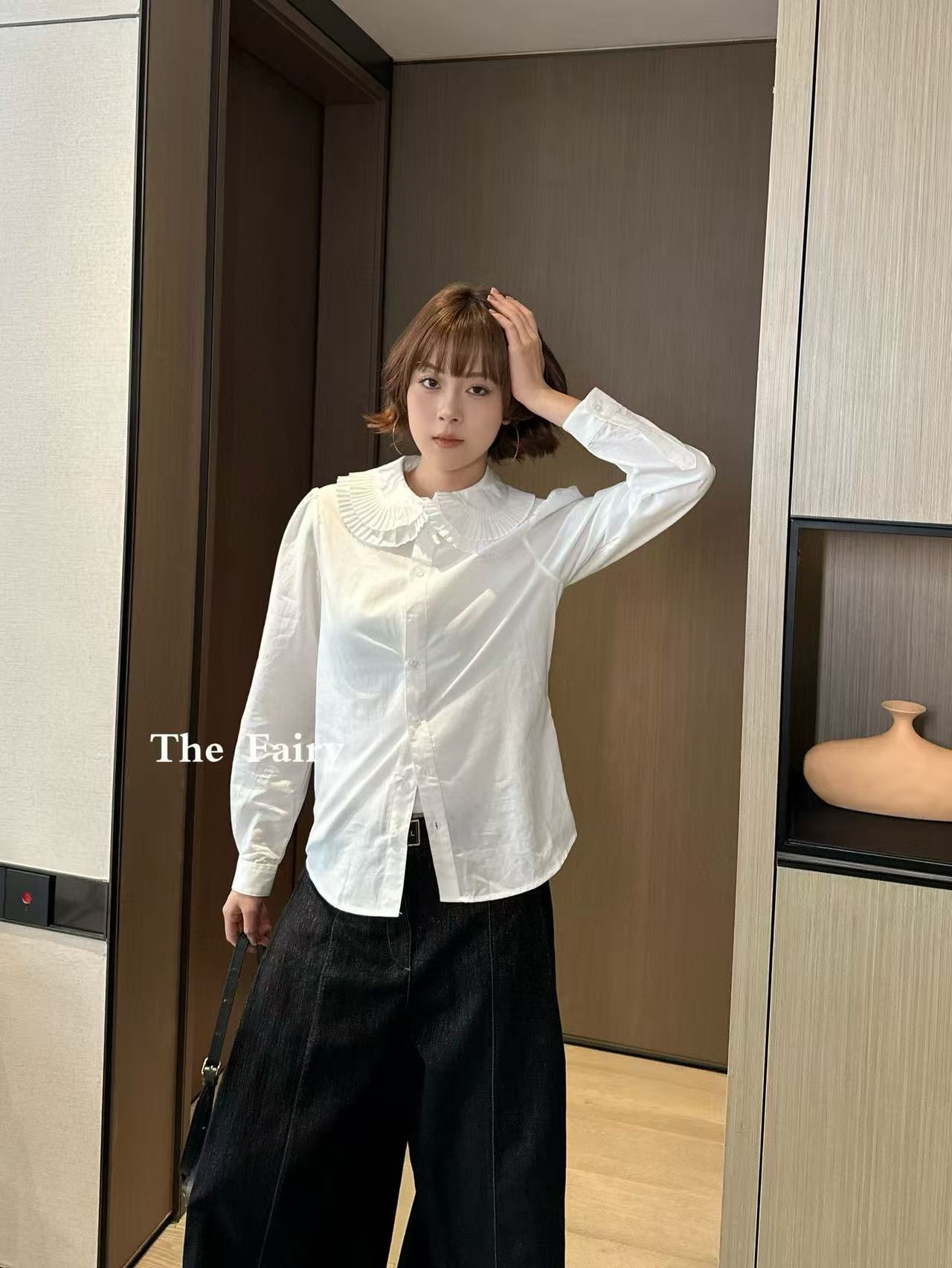 CEL1NE プリーツカラーシャツ【50％割引+送料無料】