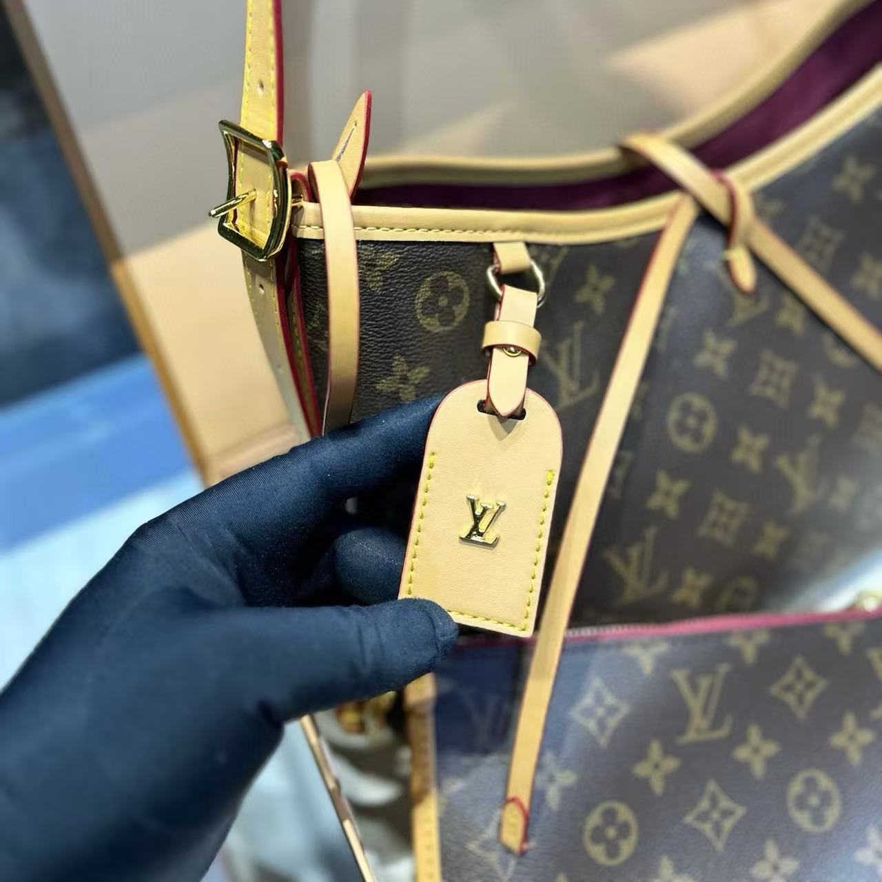LV carryall買い物袋【50％割引+送料無料】