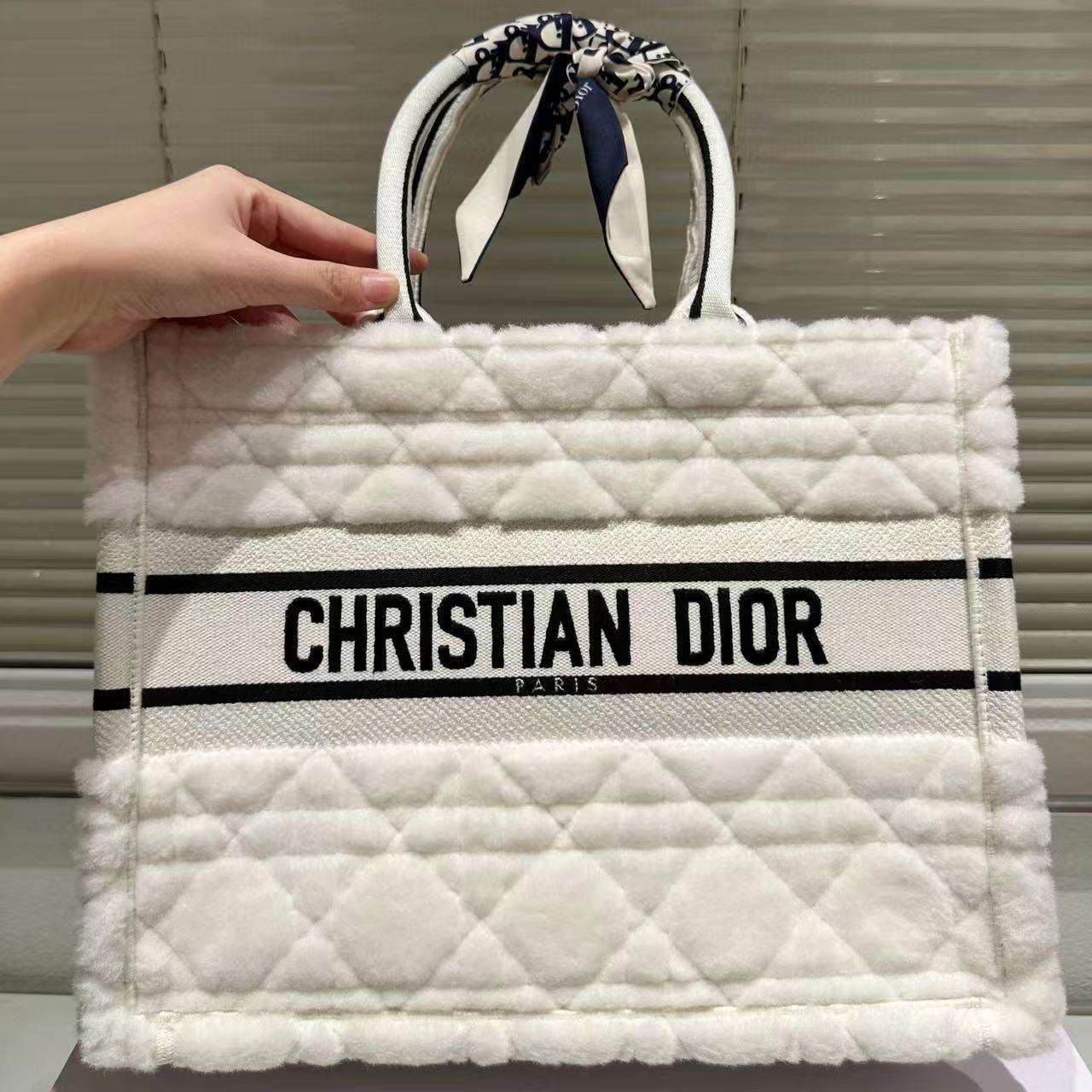 DIOR ラムウール ショッピングバッグ【50％割引+送料無料】