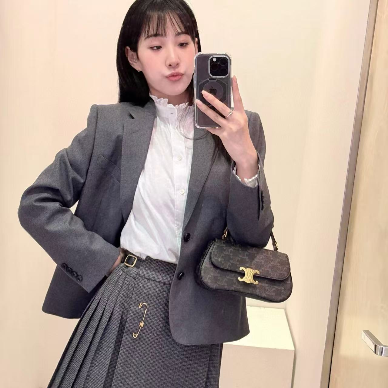 CEL1NE 凱旋門アンダーアームバッグ【50％割引+送料無料】