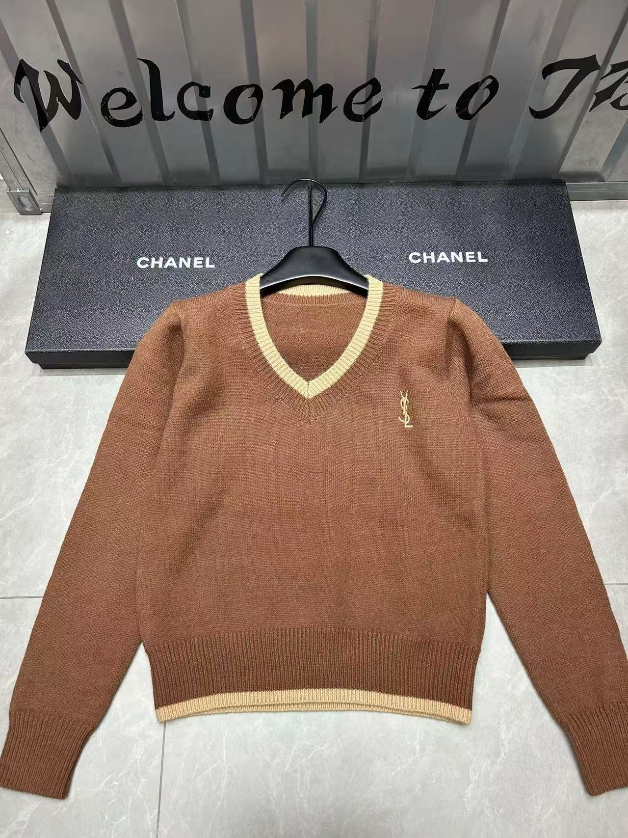 YSL シンプル Vネック ルーズセーター【50％割引+送料無料】