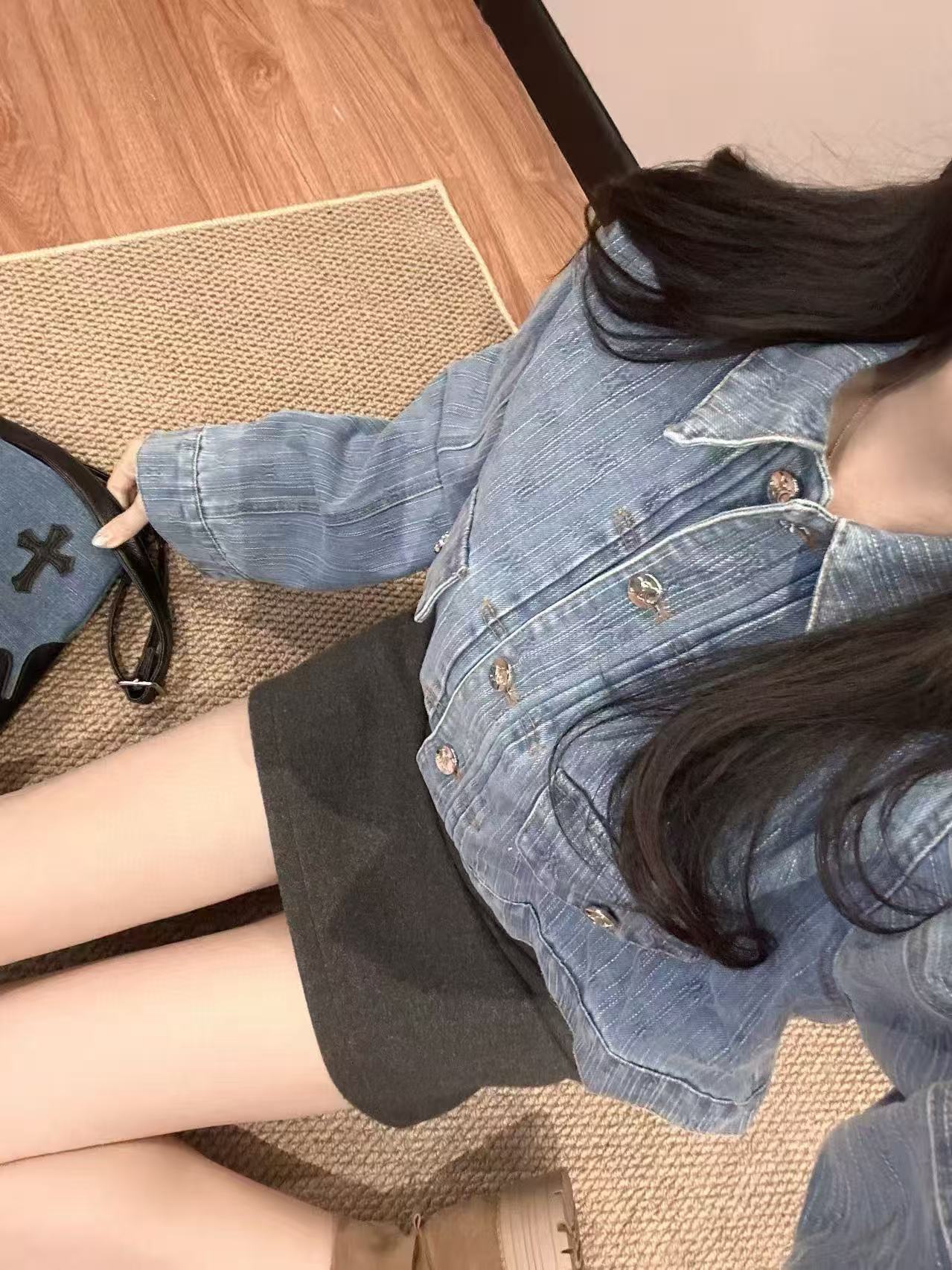 CEL1NE背中に文字が入ったデニムジャケット【50％割引+送料無料】