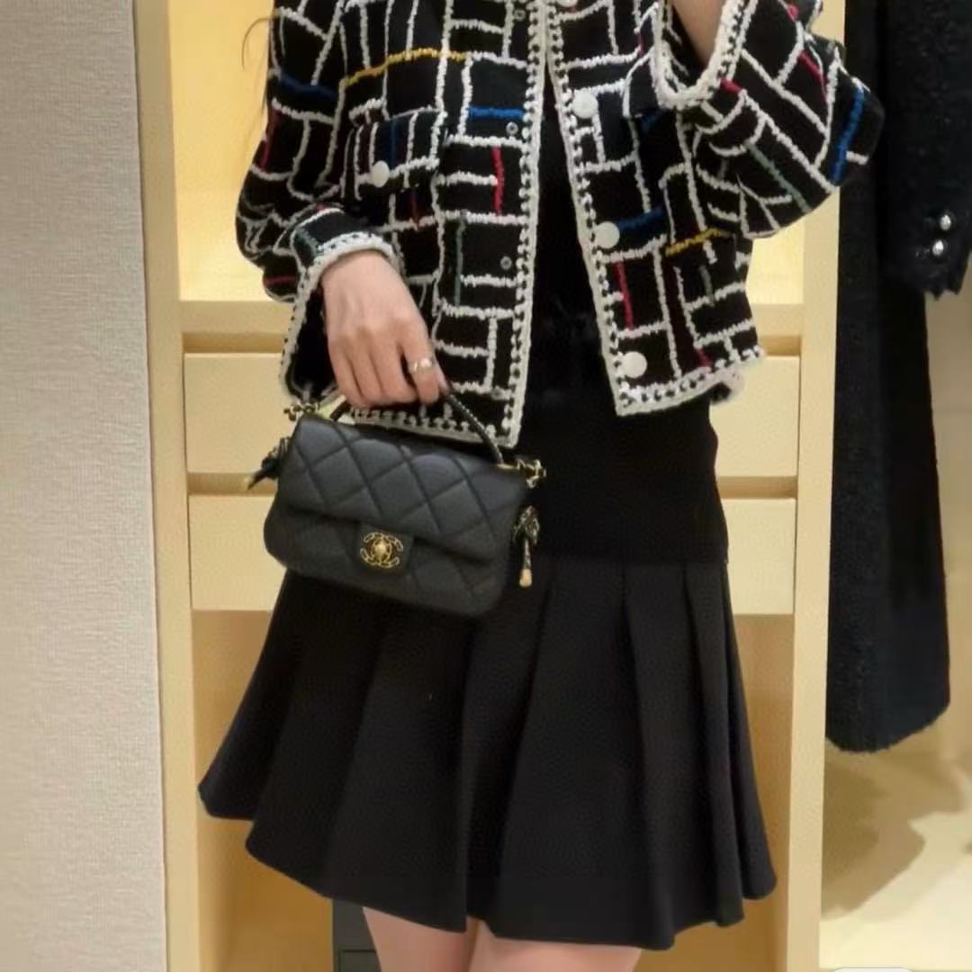 CHANE1ダブルCチェーンラムスキンハンドバッグ【50％割引+送料無料】