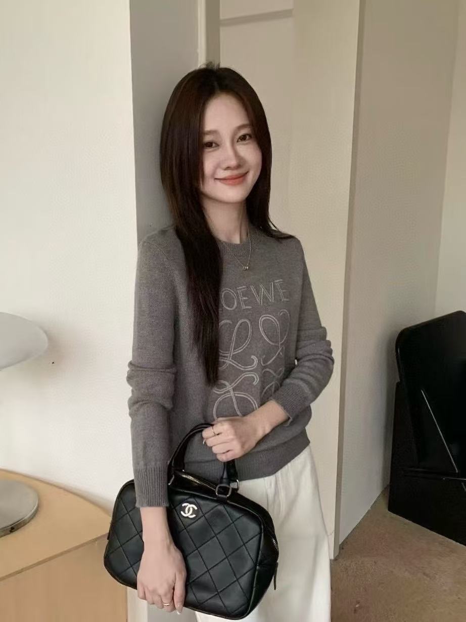 L0WEW 刺繍レターセーター【50％割引+送料無料】