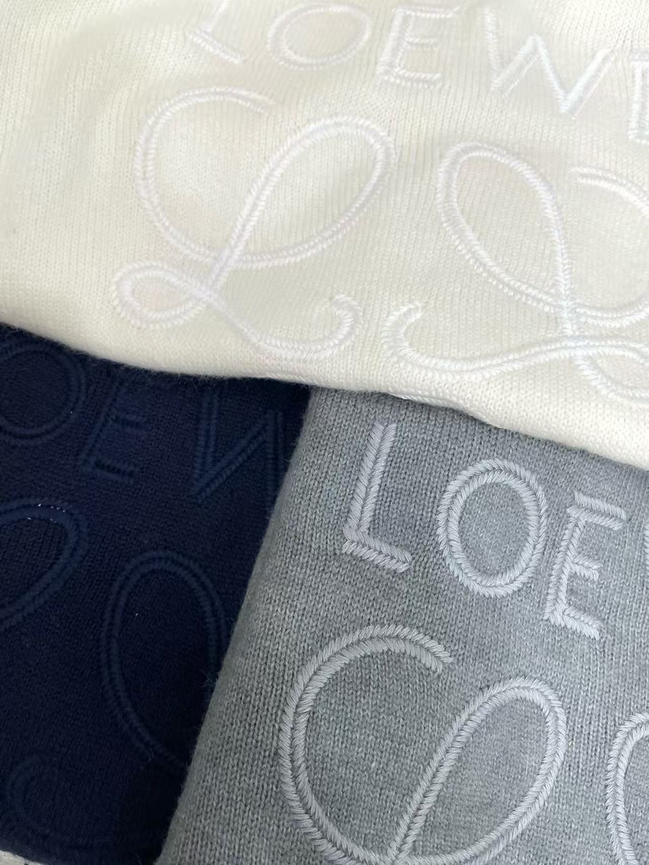 L0WEW 刺繍レターセーター【50％割引+送料無料】