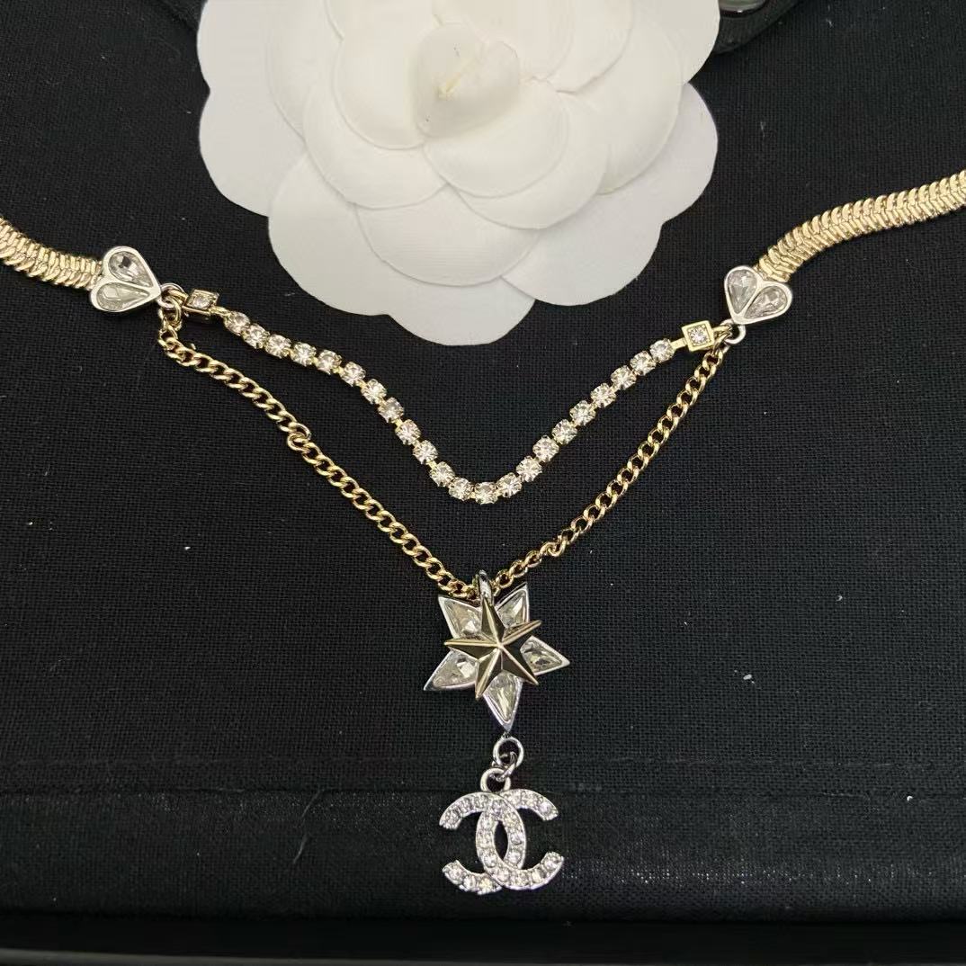 CHANE1五芒星ダブルCダイヤモンドネックレス【50％割引+送料無料】