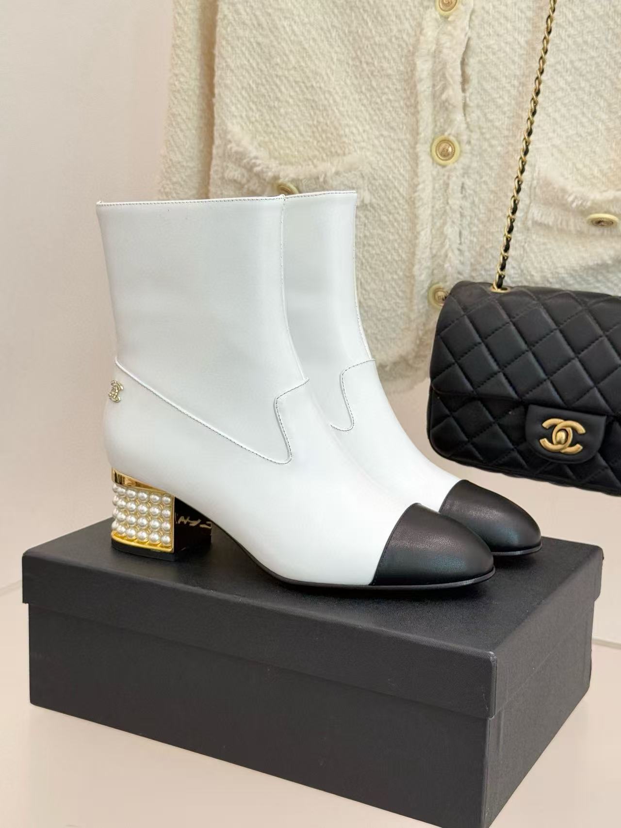 CHANE1 パールチャンキーヒール ローヒール アンクルブーツ【50％割引+送料無料】