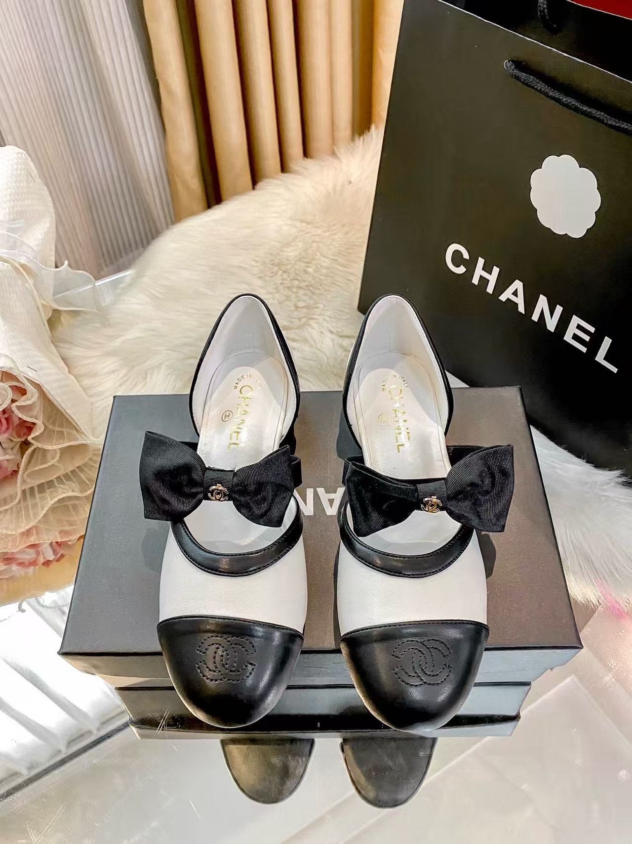 CHANE1 ダブルC ボウ フラットシューズ【50％割引+送料無料】