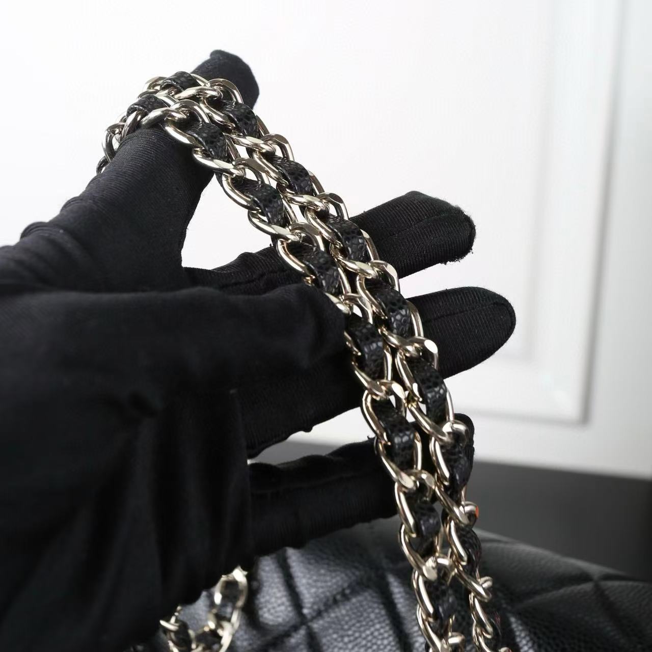 CHANE1キャビアチェーンフラップバッグ【50％割引+送料無料】