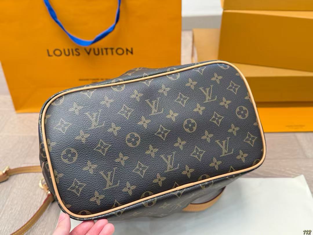 LVモノグラムハンドバッグ【50％割引+送料無料】