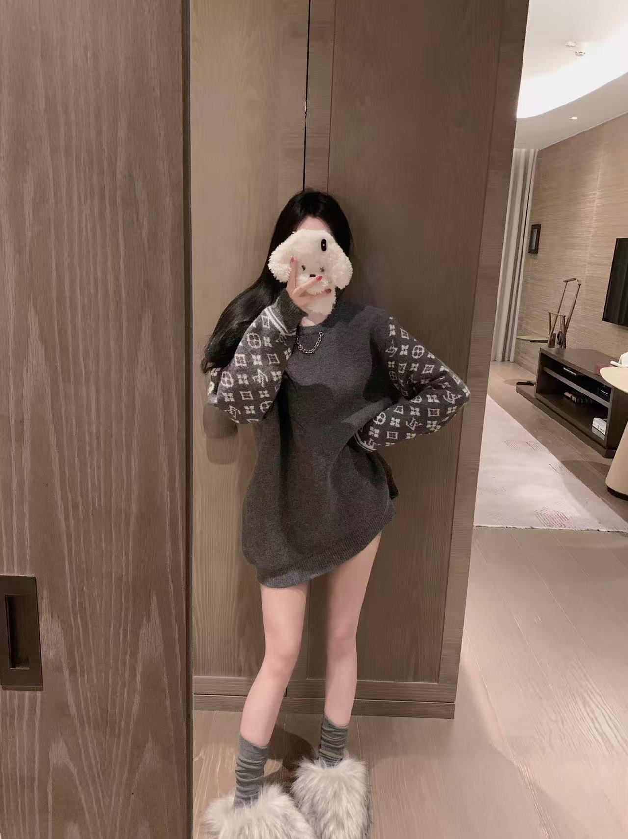 LVチェーンプリントのルーズセーター【50％割引+送料無料】