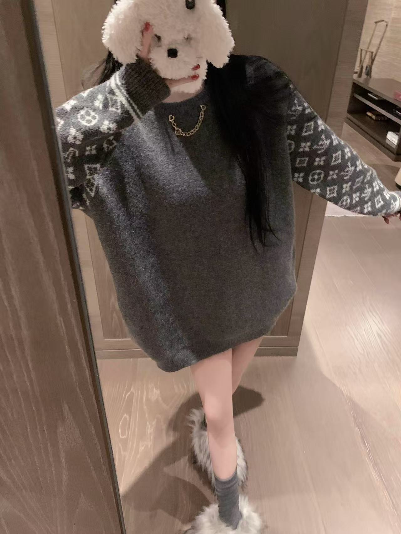 LVチェーンプリントのルーズセーター【50％割引+送料無料】