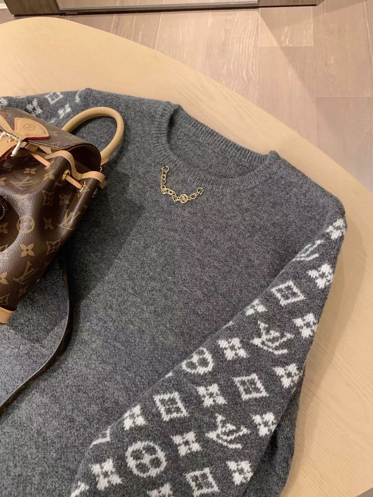 LVチェーンプリントのルーズセーター【50％割引+送料無料】