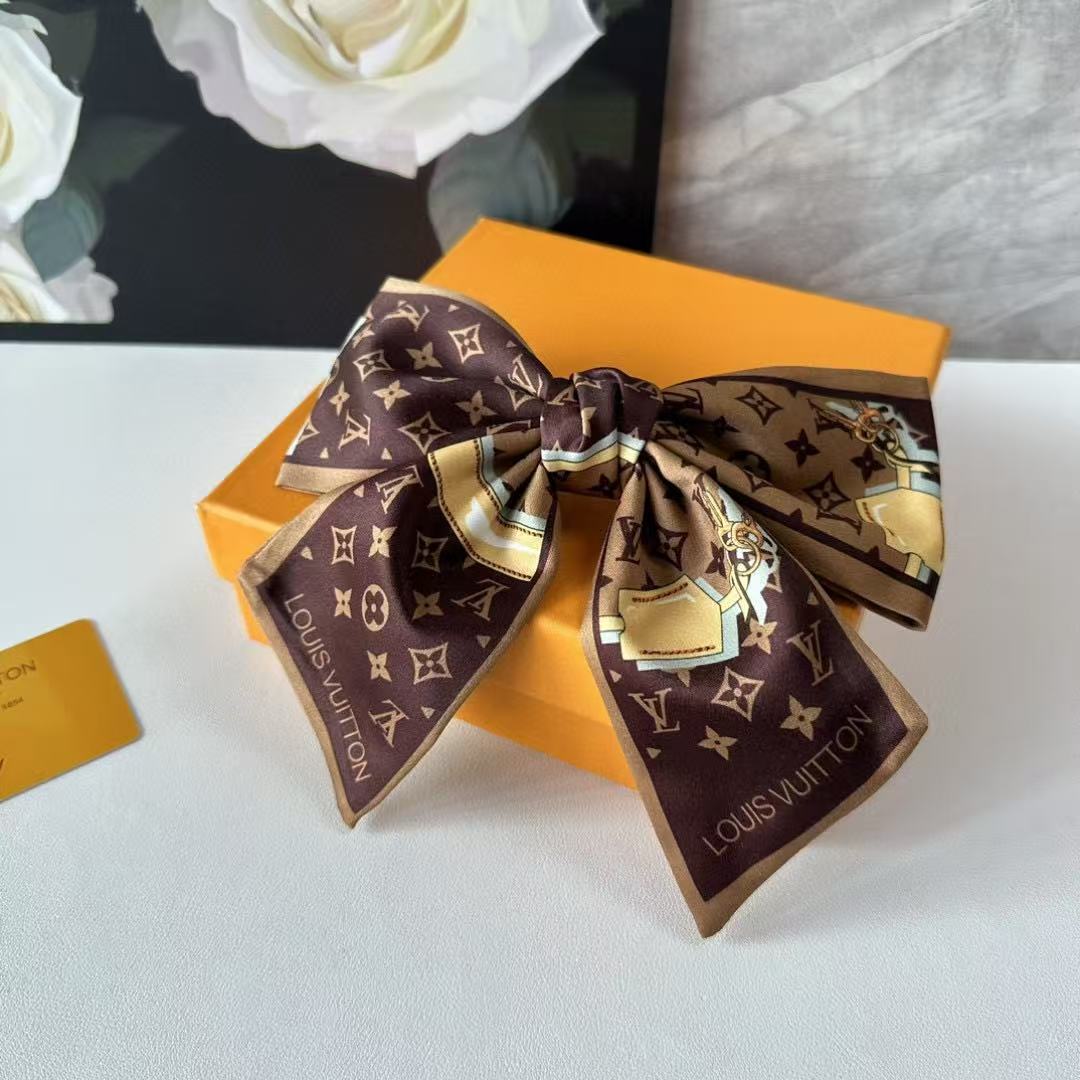 LVリボンプリントヘアクリップ【50％割引+送料無料】