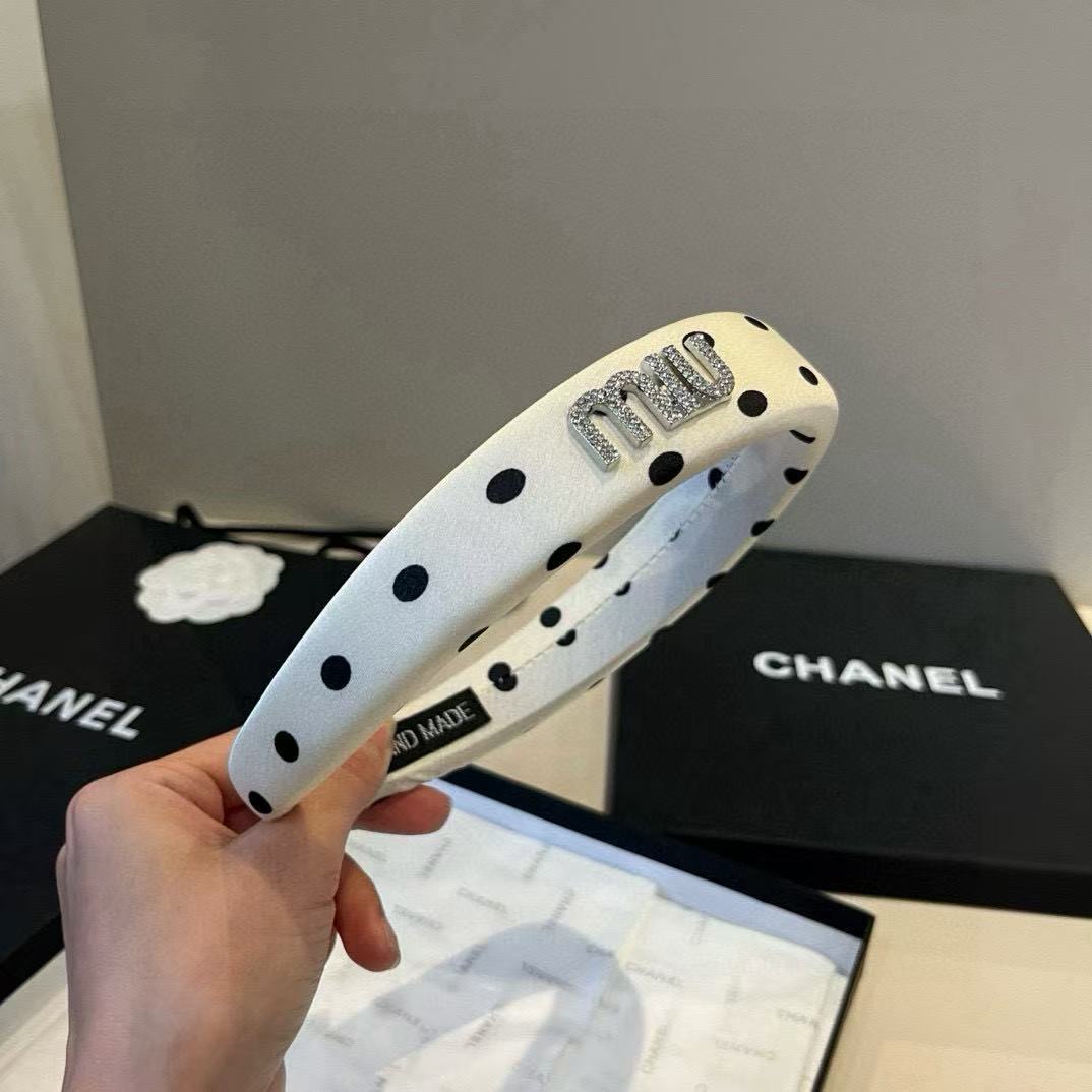 M1UM1U 水玉ヘッドバンド【50％割引+送料無料】