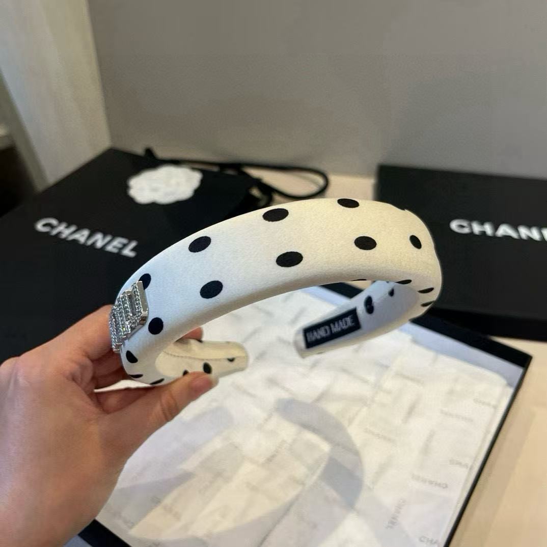 M1UM1U 水玉ヘッドバンド【50％割引+送料無料】