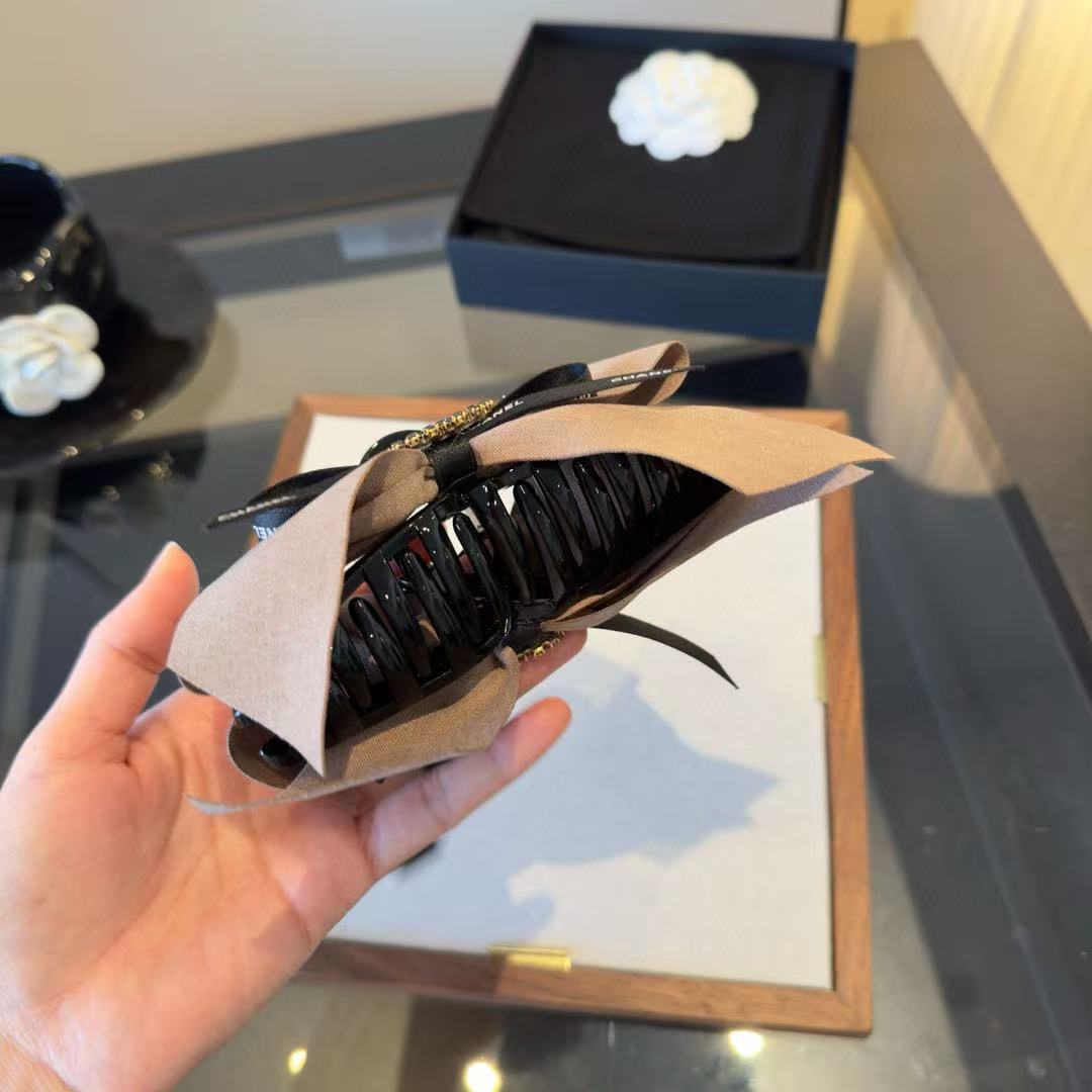 CHANE1 リボン装飾ダイヤモンドヘアクリップ【50％割引+送料無料】