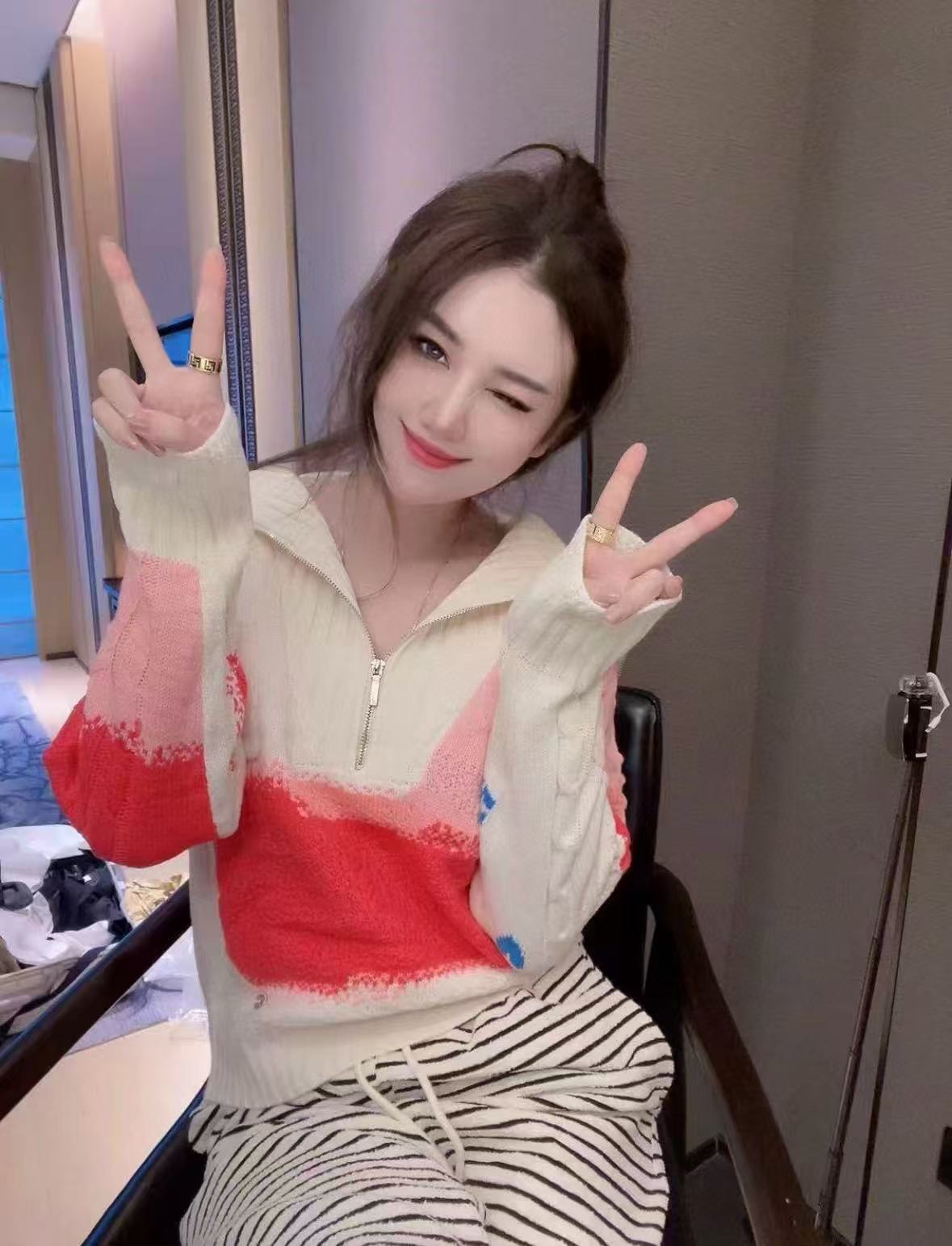 CHANE1 ダブルCポケットウールセーター【50％割引+送料無料】