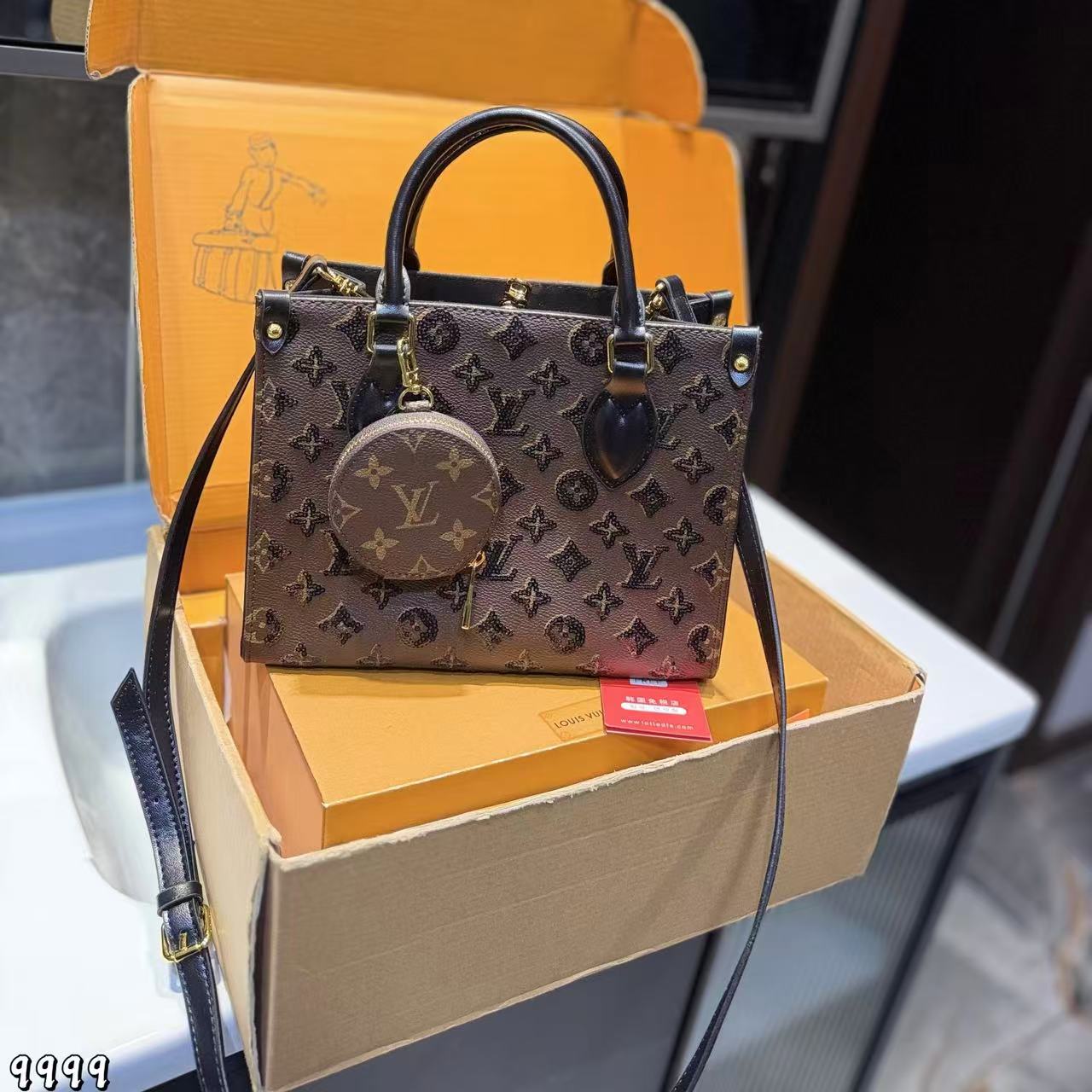 LV Onthegoジャングルトートバッグ【50％割引+送料無料】