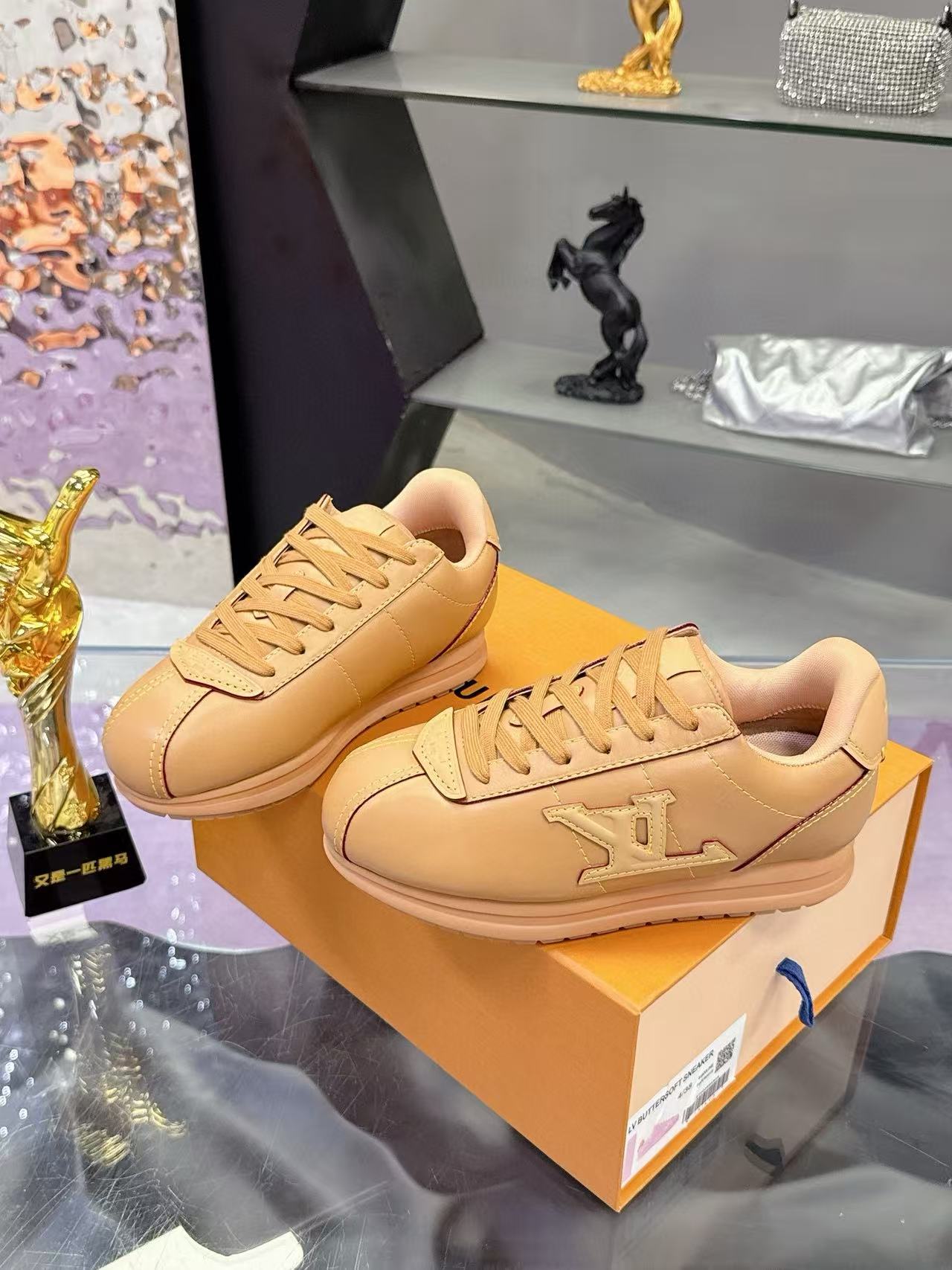 LVプラットフォームカジュアルシューズ【50％割引+送料無料】