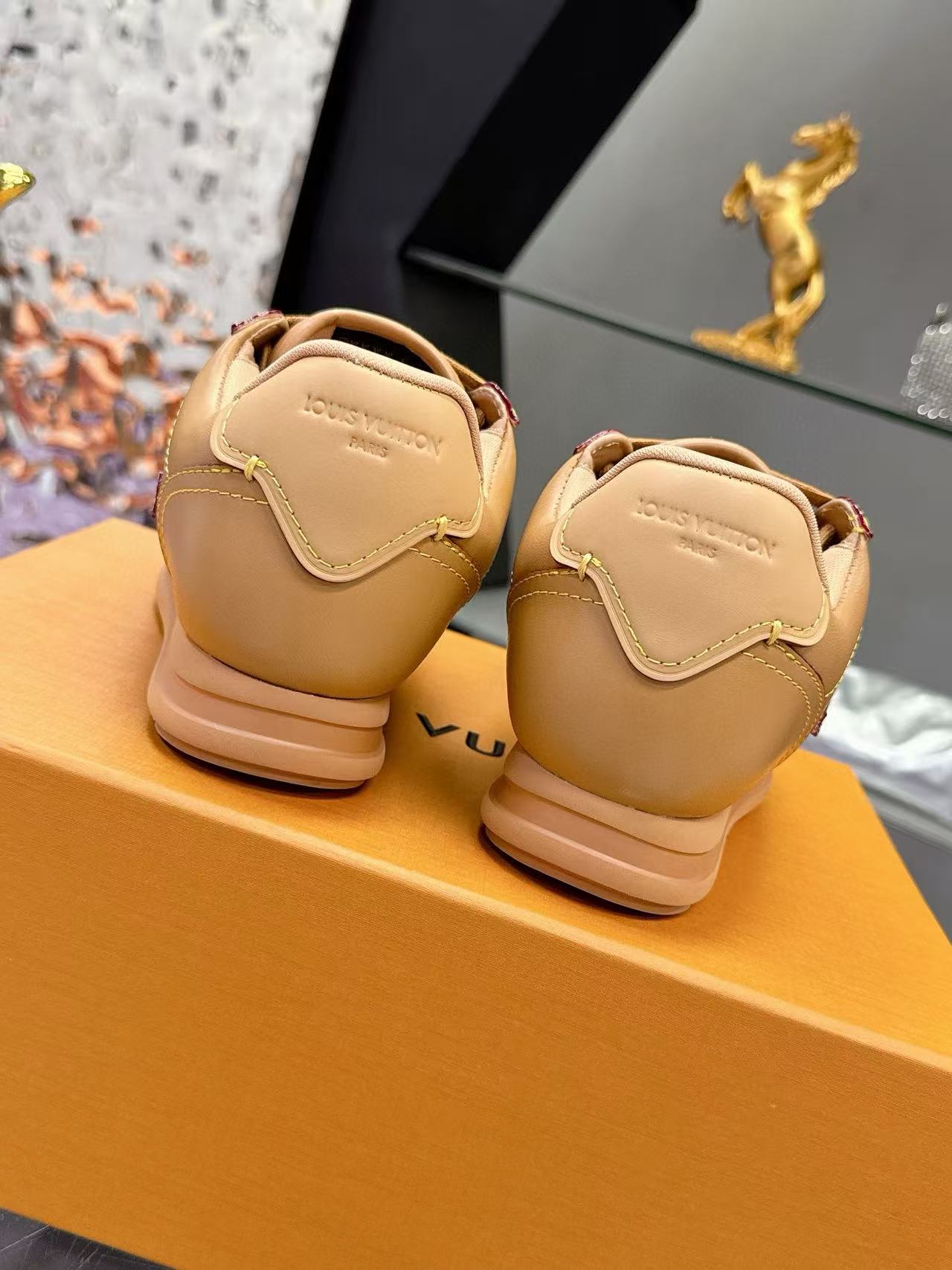 LVプラットフォームカジュアルシューズ【50％割引+送料無料】