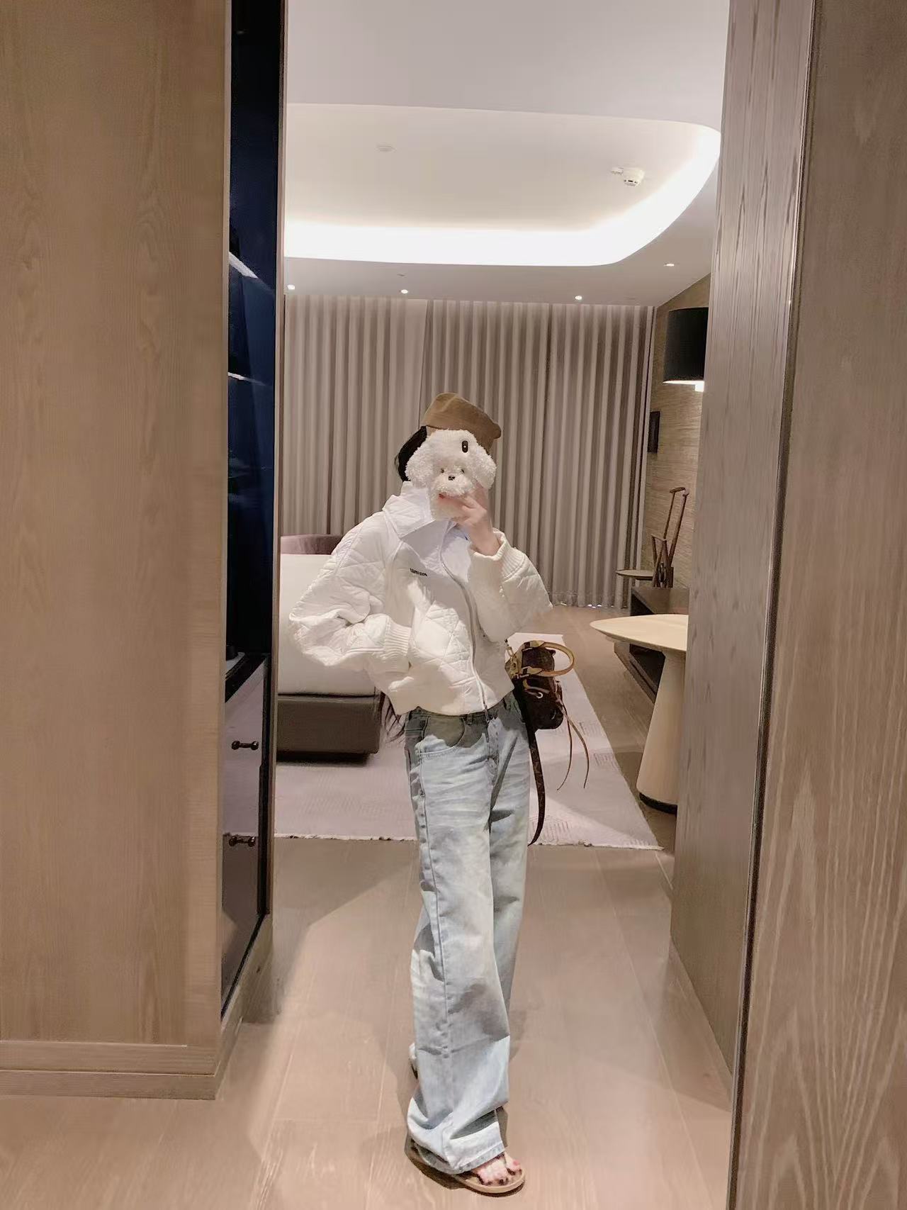 M1UM1U ダイヤモンド柄刺繍レタードルーズフィットコットンジャケット【50％割引+送料無料】