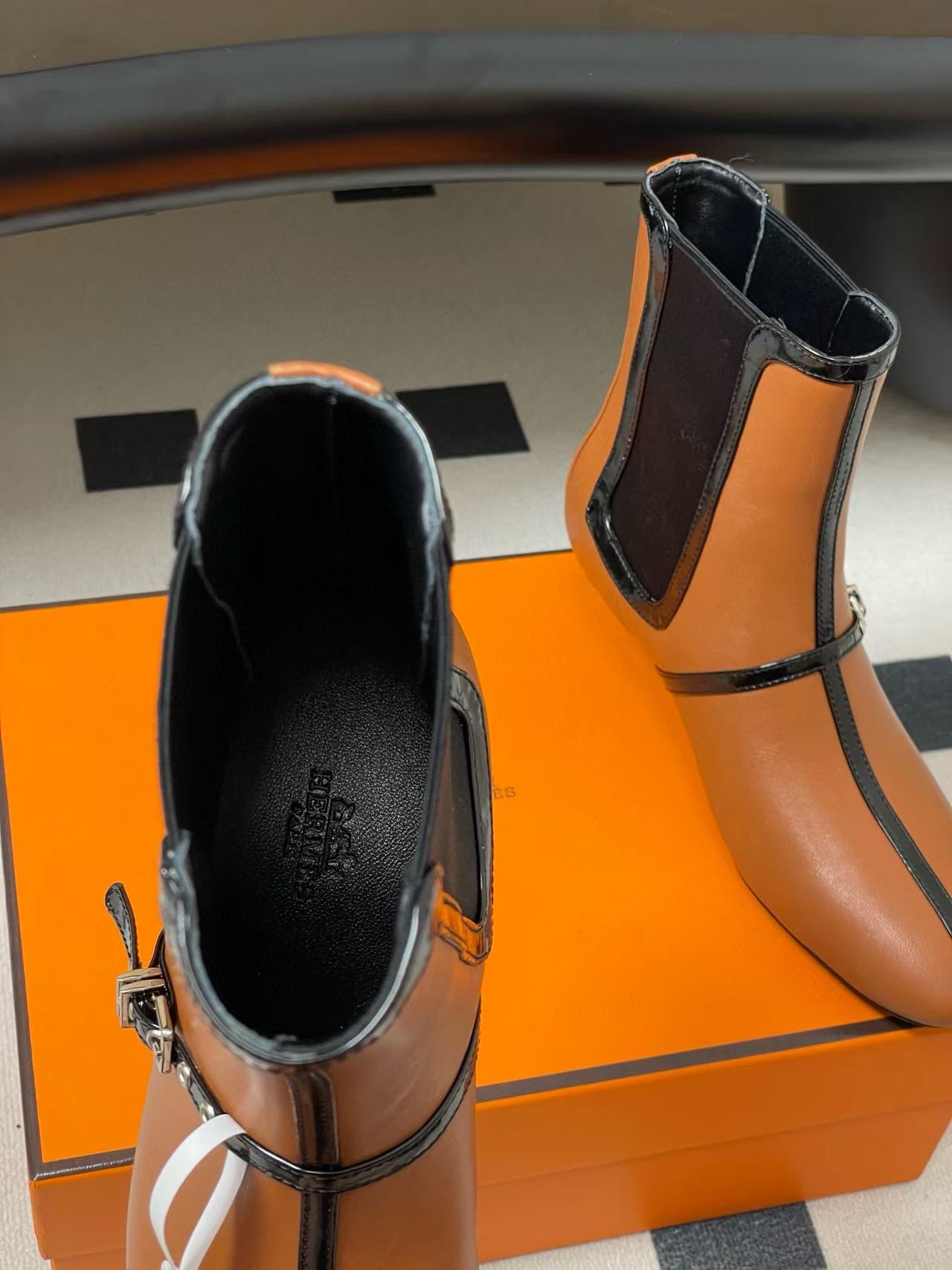 HERME5 高品質ローヒールのアンクルブーツ【50％割引+送料無料】