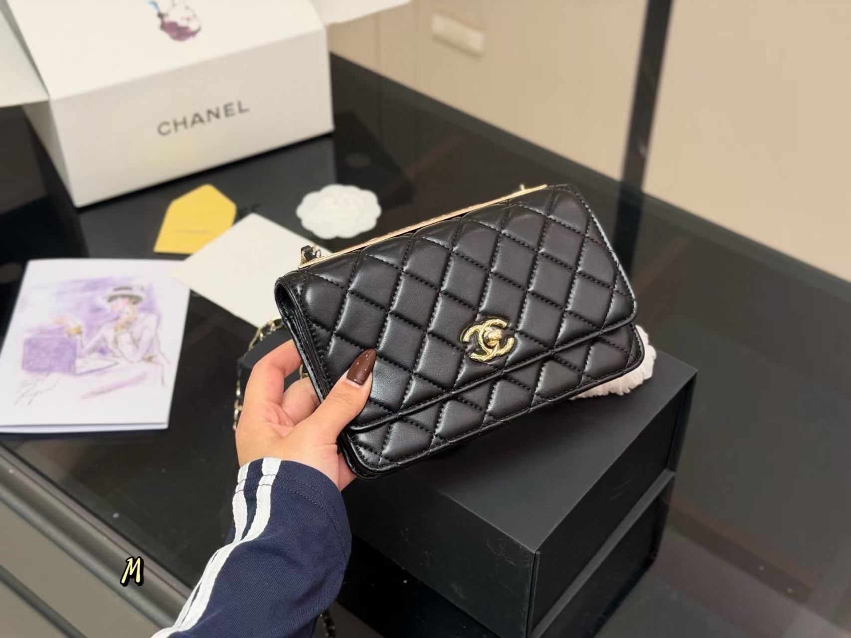 CHANE1 チェーンショルダー/クロスボディバッグ【50％割引+送料無料】