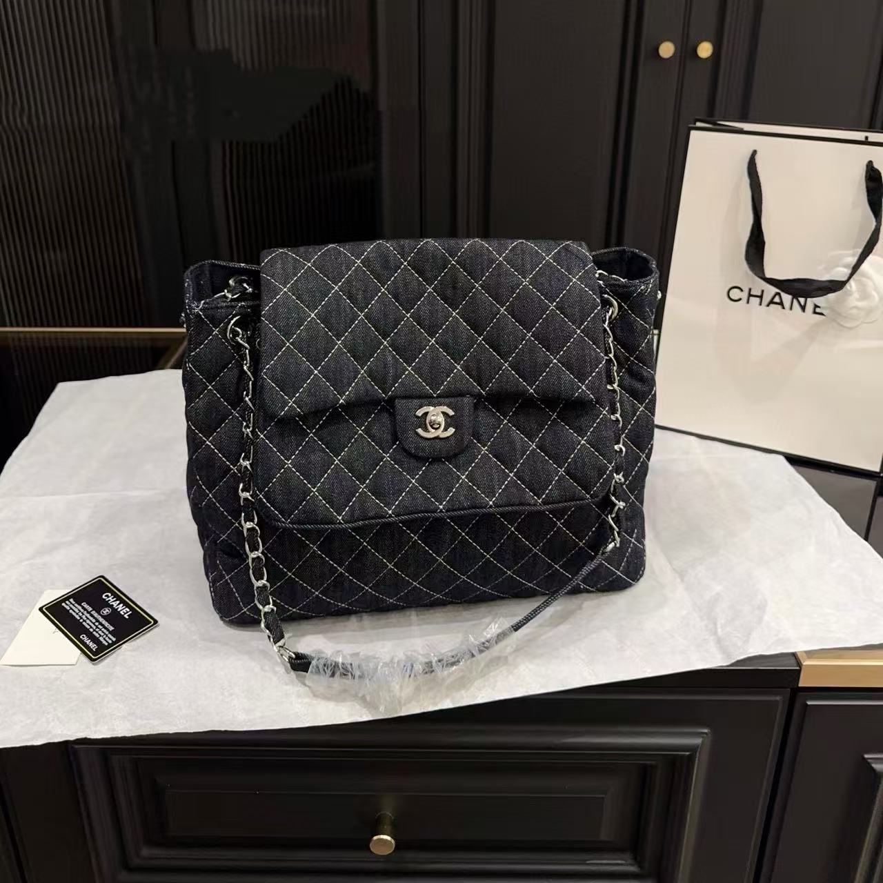 CHANE1 デニムチェーントートバッグ【50％割引+送料無料】