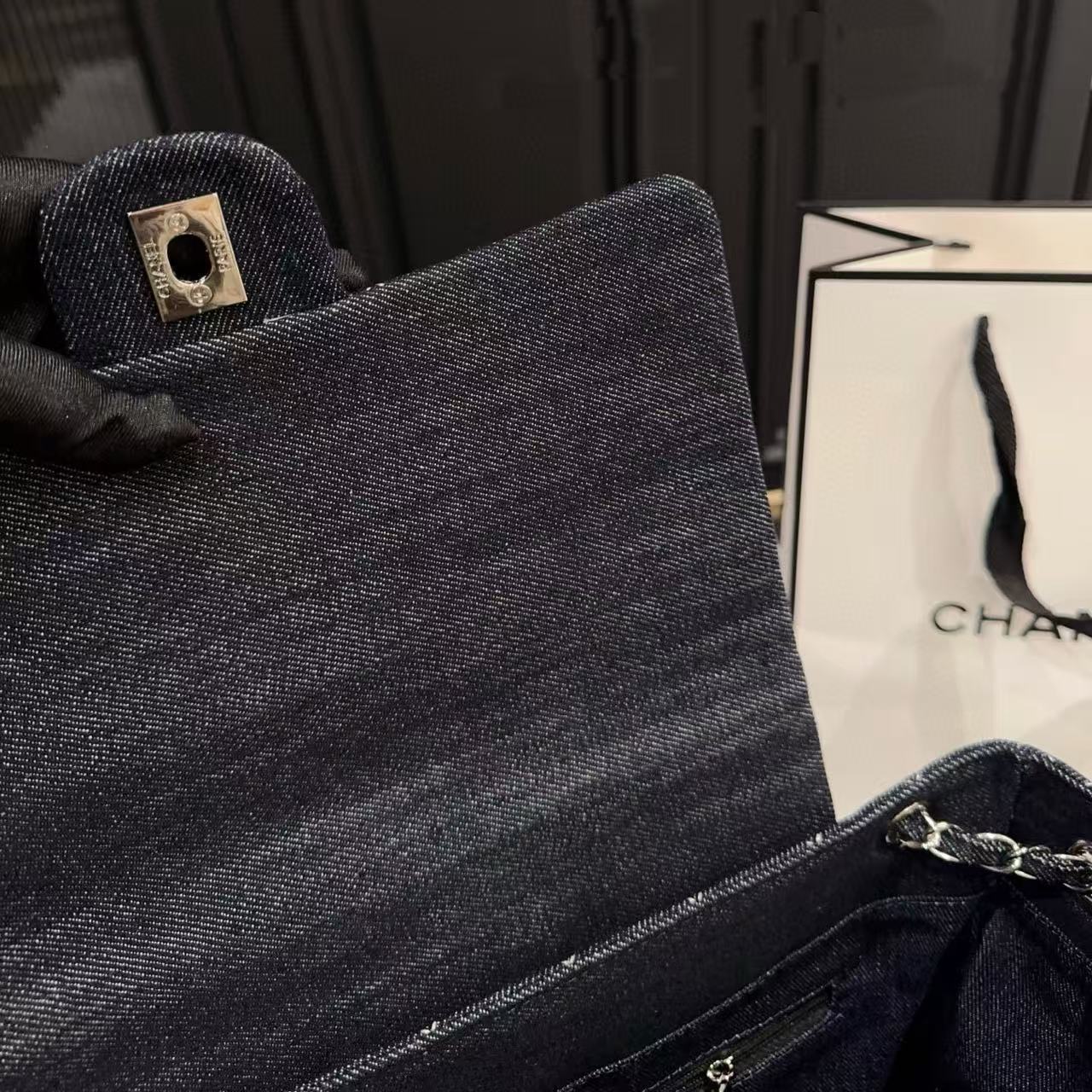 CHANE1 デニムチェーントートバッグ【50％割引+送料無料】