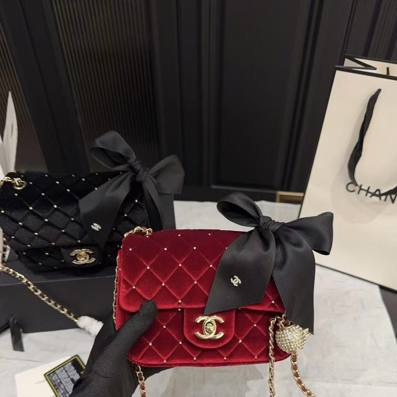 CHANE1ベルベットチェーンラインストーンボールチェーンバッグ【50％割引+送料無料】