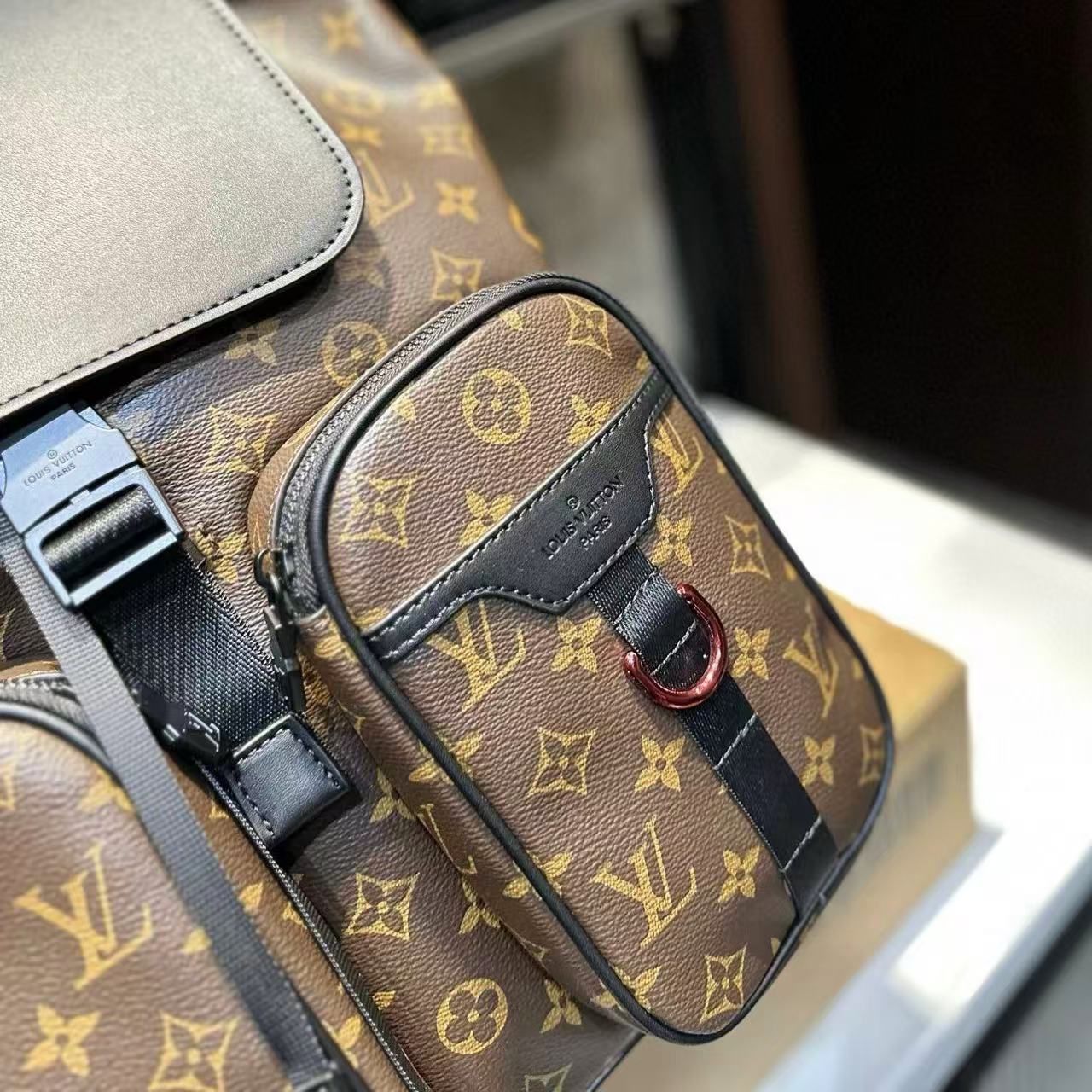LV メンズ バックパック【50％割引+送料無料】