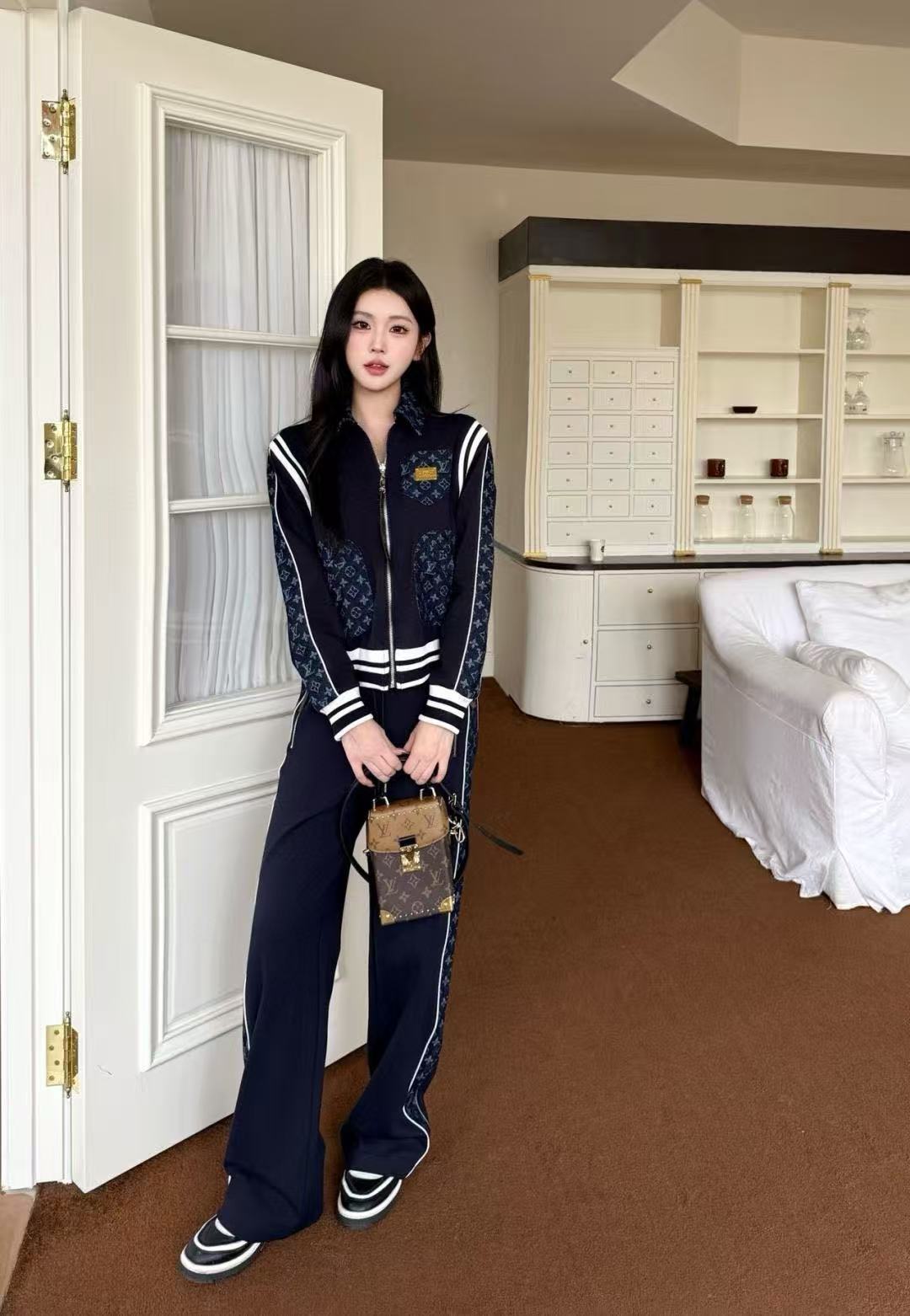 LVプリントポケットジップアップジャケット+パンツのツーピースセット【50％割引+送料無料】