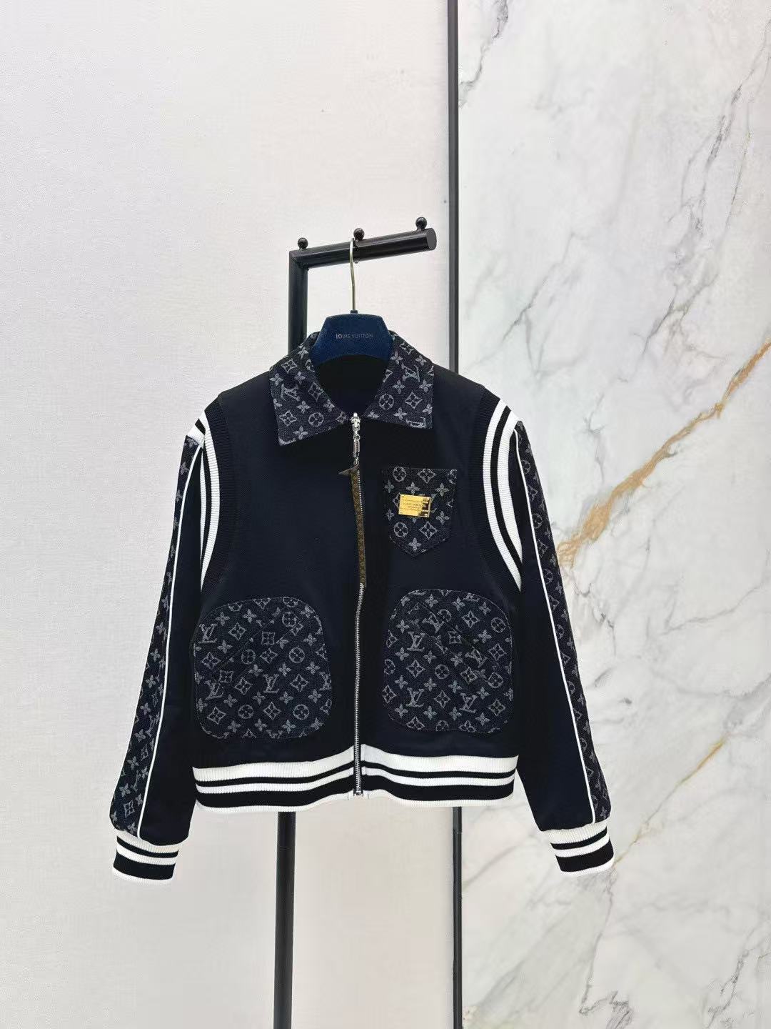 LVプリントポケットジップアップジャケット+パンツのツーピースセット【50％割引+送料無料】