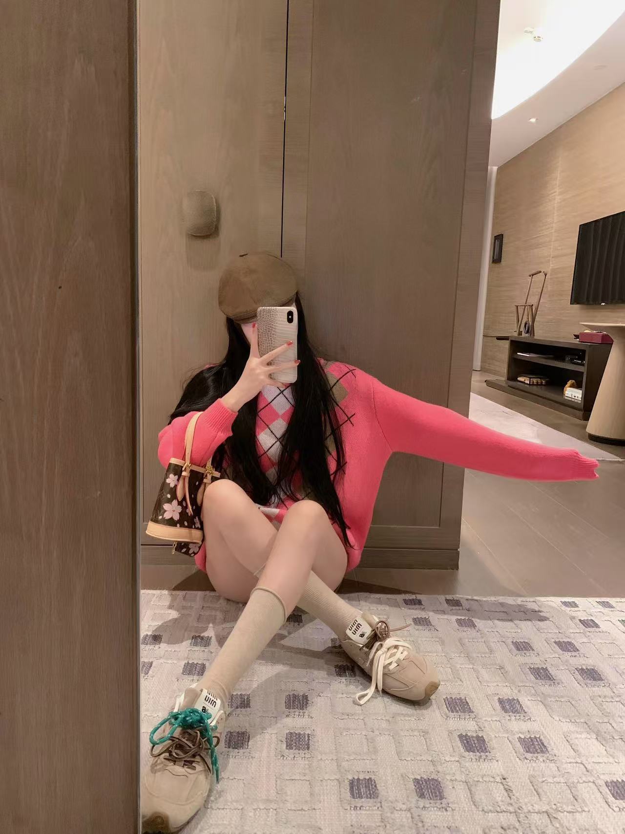 M1UM1U チェック柄セーター【50％割引+送料無料】