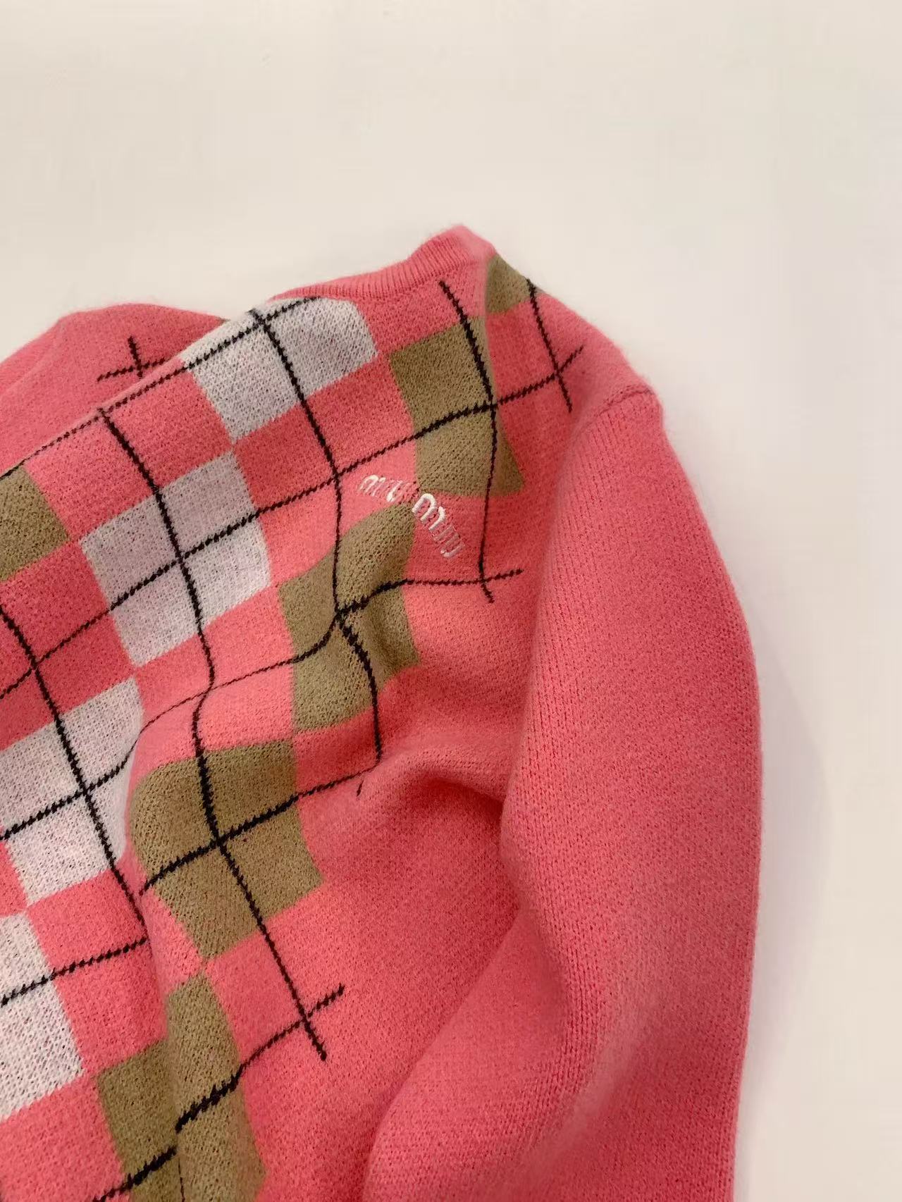 M1UM1U チェック柄セーター【50％割引+送料無料】