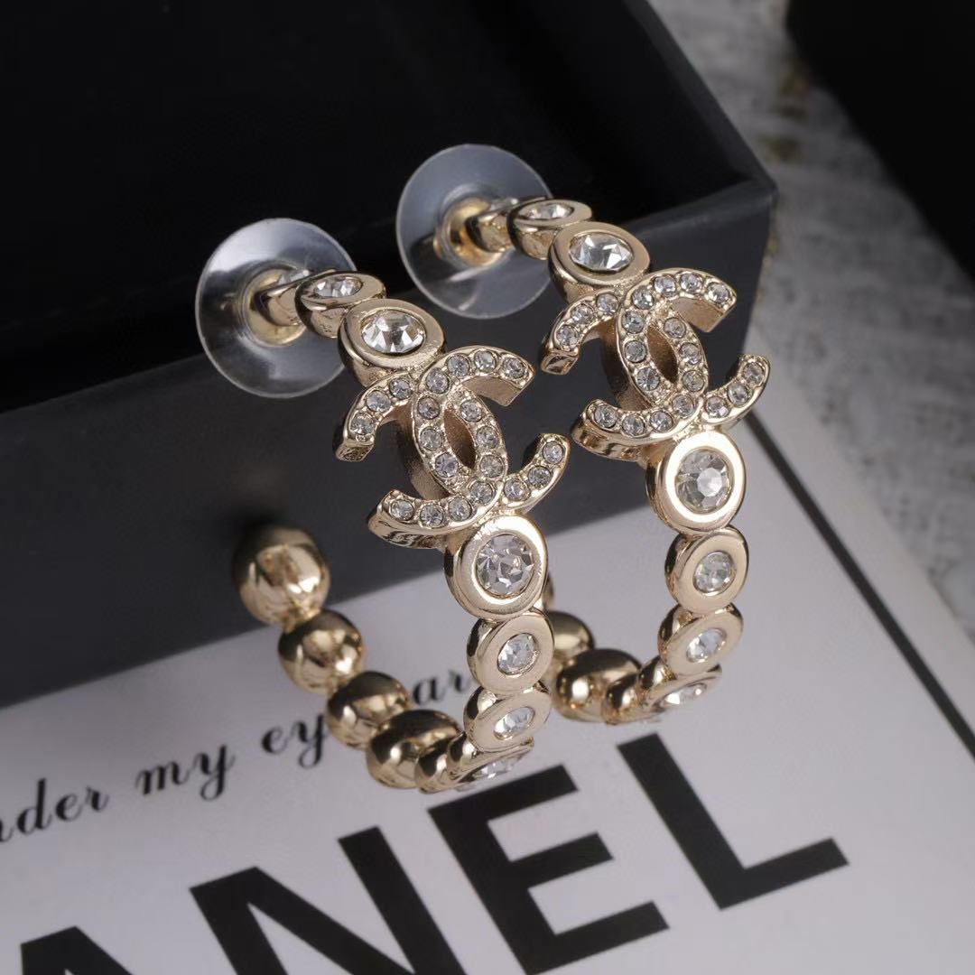 CHANE1 ダブルC ダイヤモンドセットイヤリング【50％割引+送料無料】