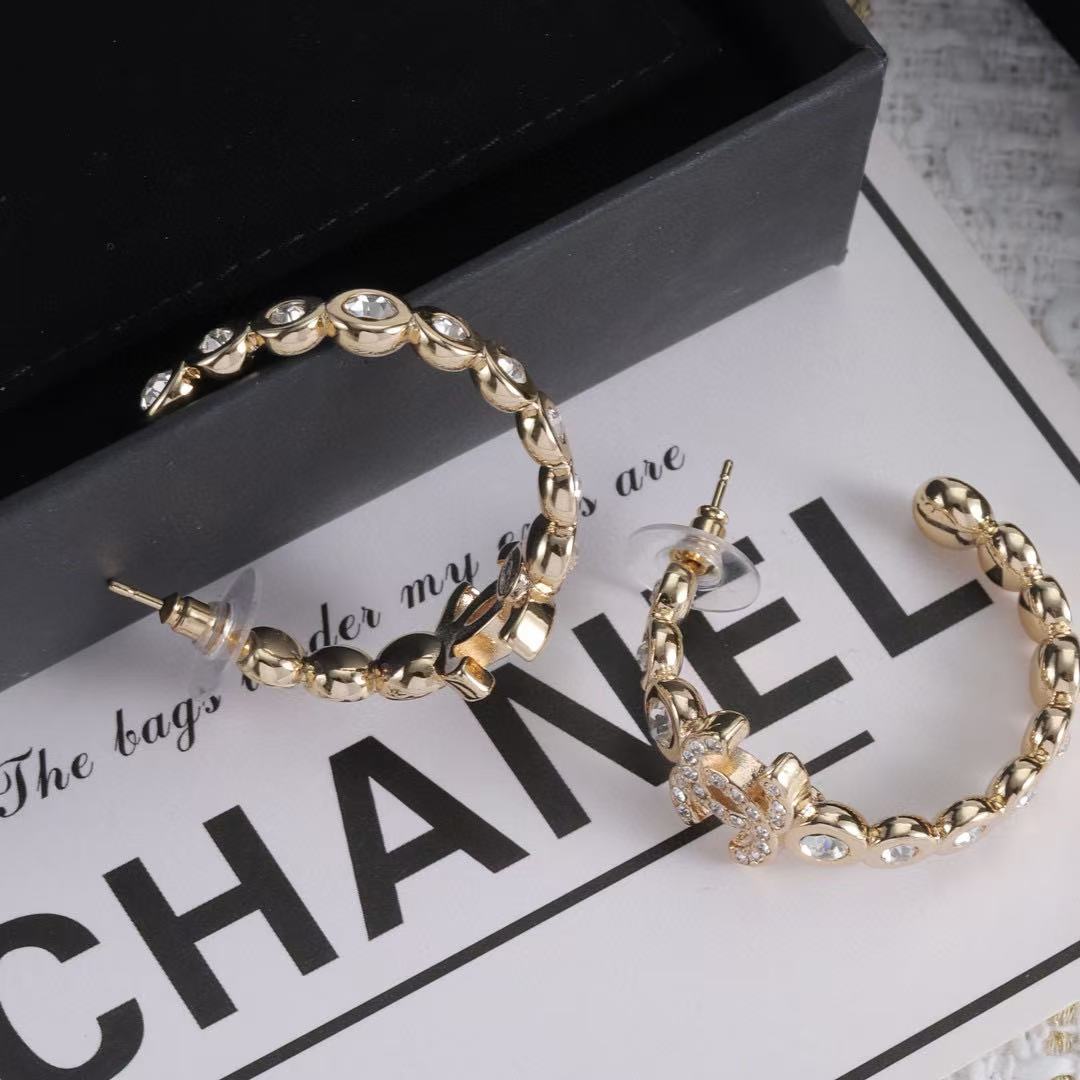 CHANE1 ダブルC ダイヤモンドセットイヤリング【50％割引+送料無料】