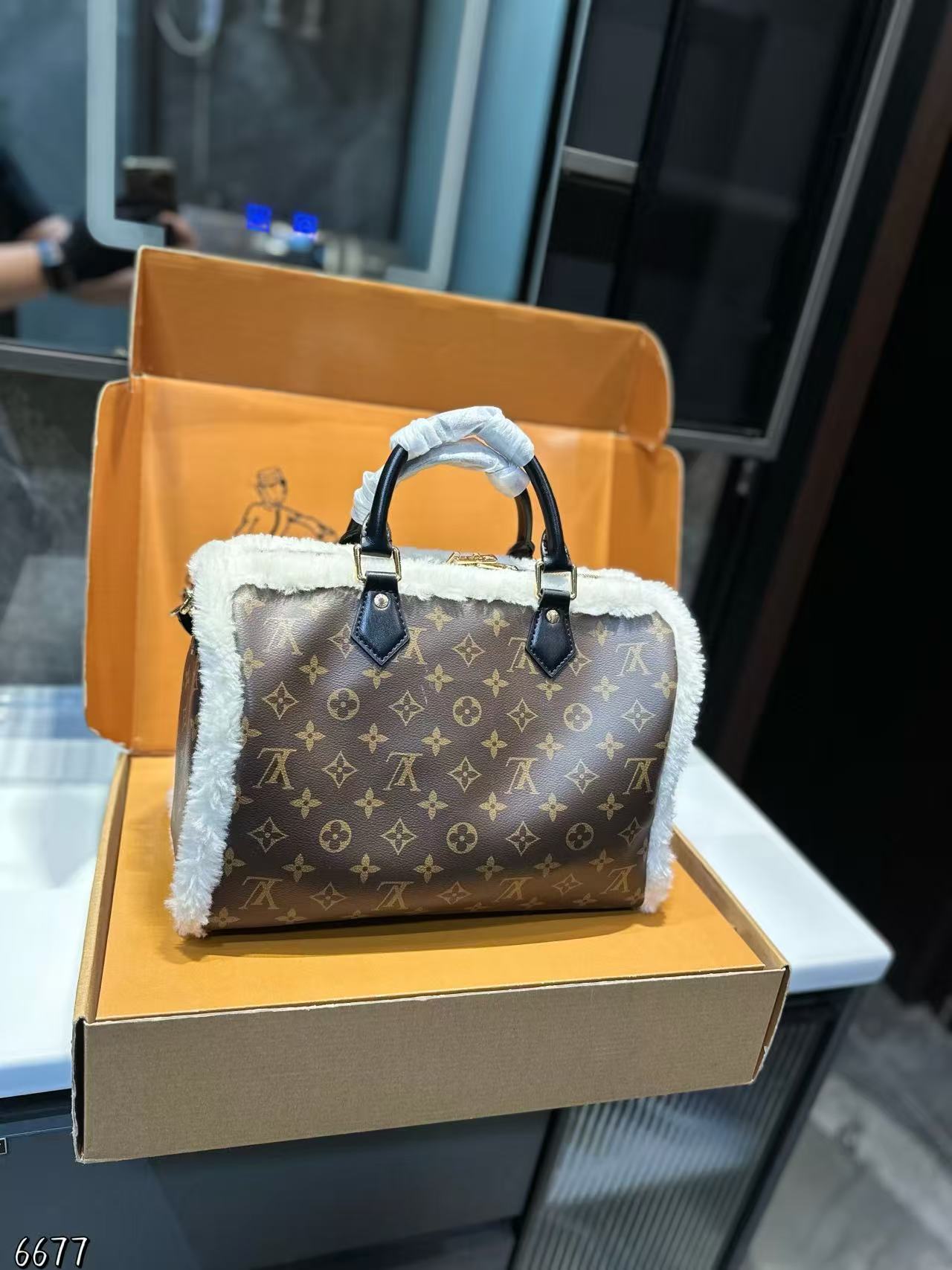 LV Speedy Soft30ウールのハンドバッグ【50％割引+送料無料】