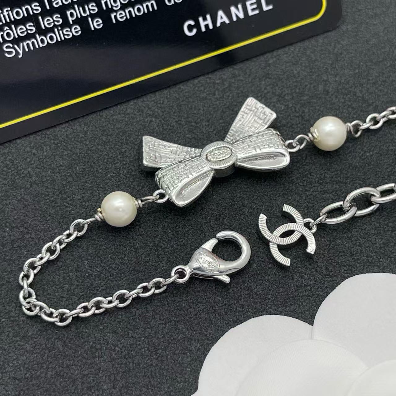 CHANE1 ボウパール ダブルC ブレスレット【50％割引+送料無料】